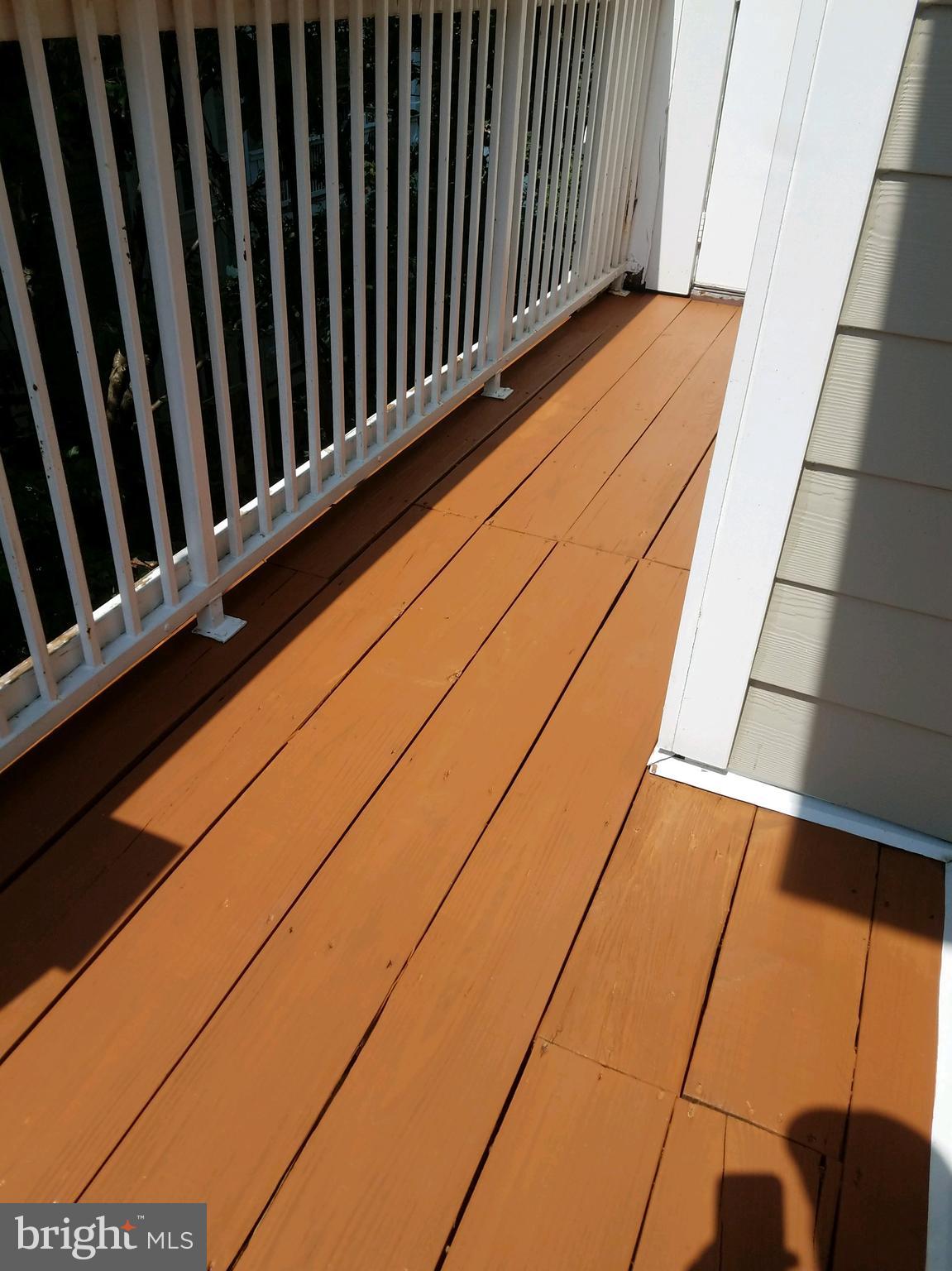 EDGEWATER AT TOWN CENTER - Residential