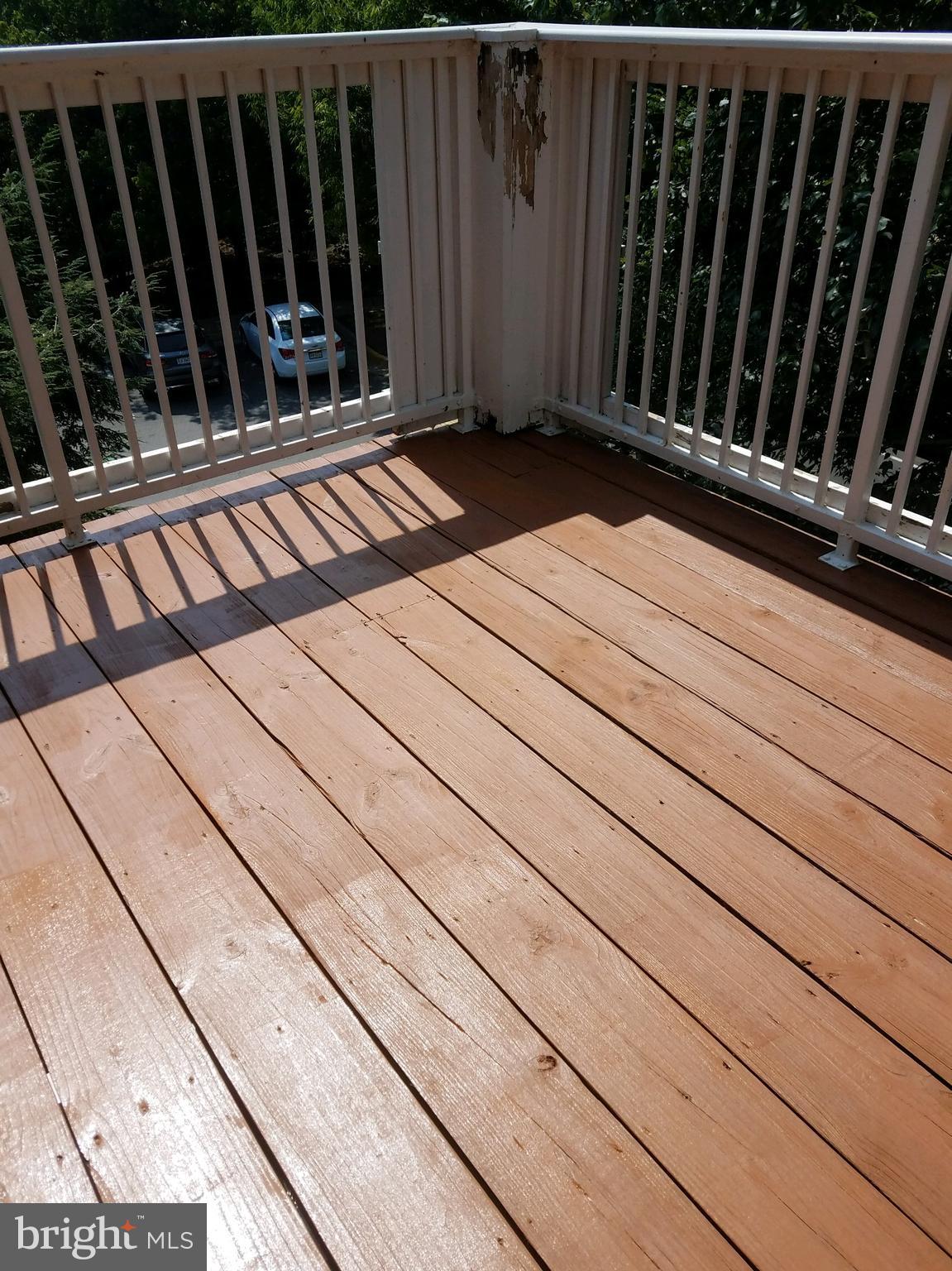 EDGEWATER AT TOWN CENTER - Residential