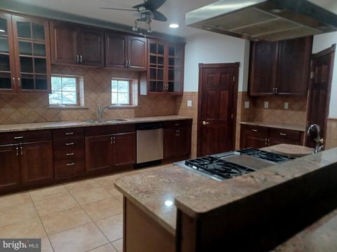 Photo of 6 Woodside Farm Drive, GARNET VALLEY, PA 19060 (MLS # PADE2101782)