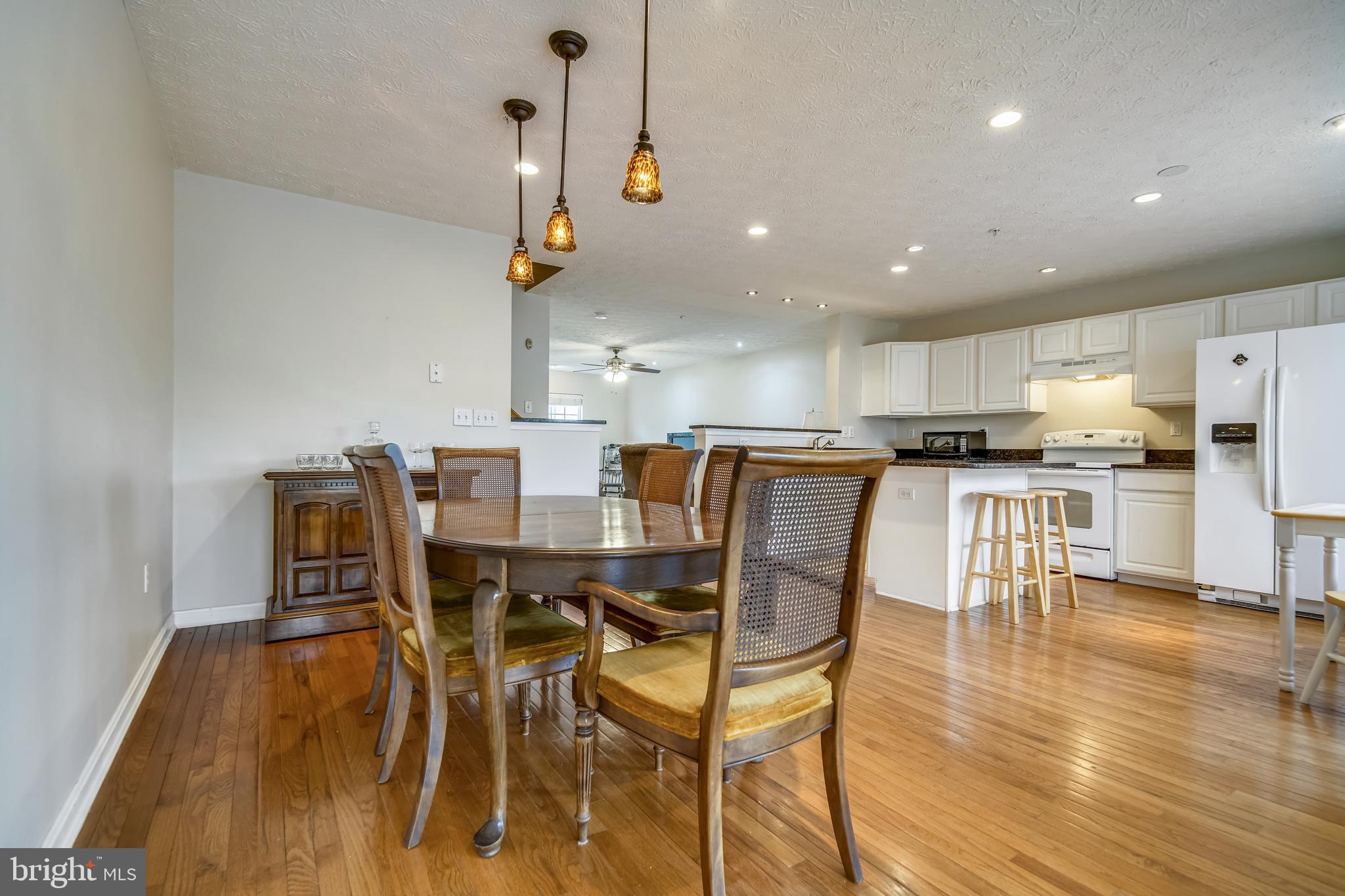 BAYVIEW HILLS - Residential