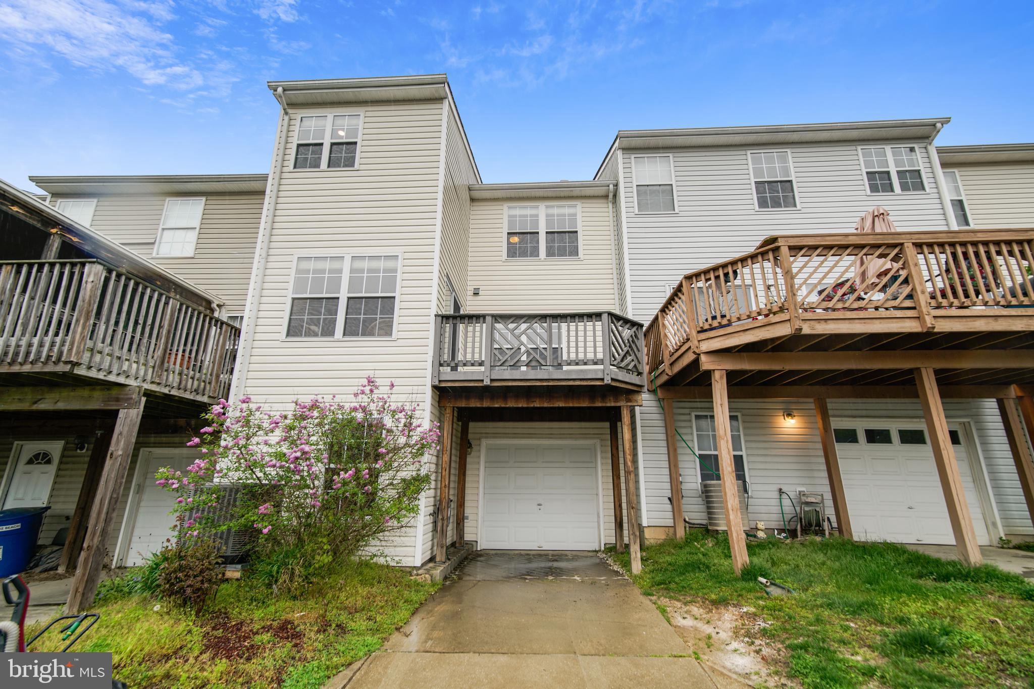 BAYVIEW HILLS - Residential