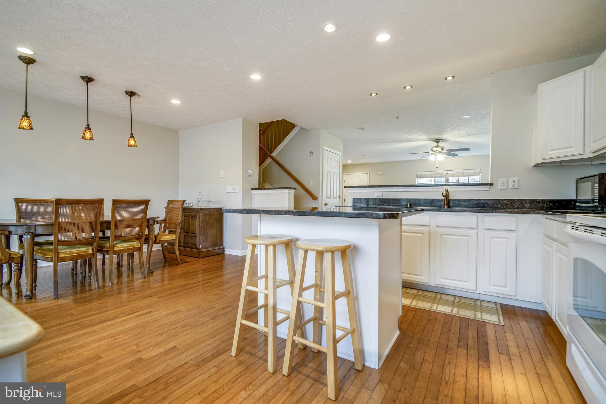 BAYVIEW HILLS - Residential