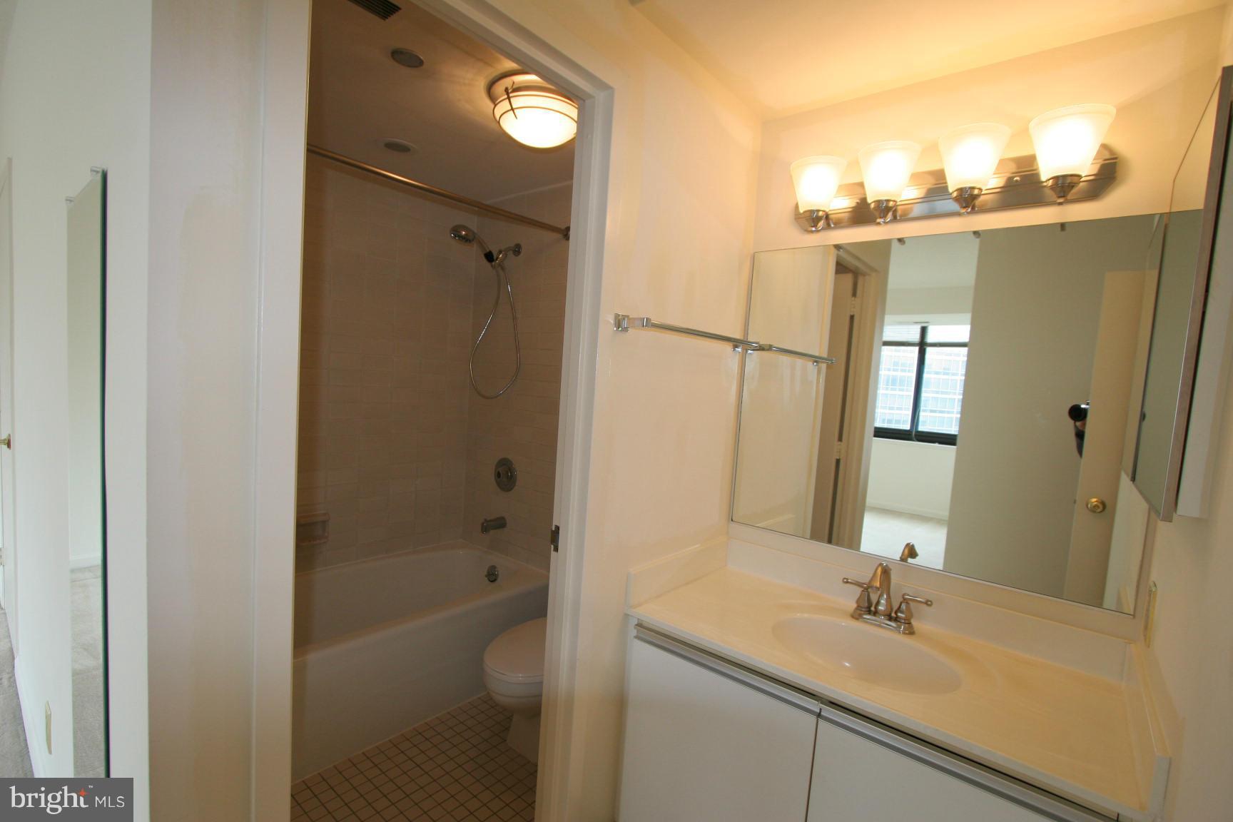 CRYSTAL PARK S - Residential