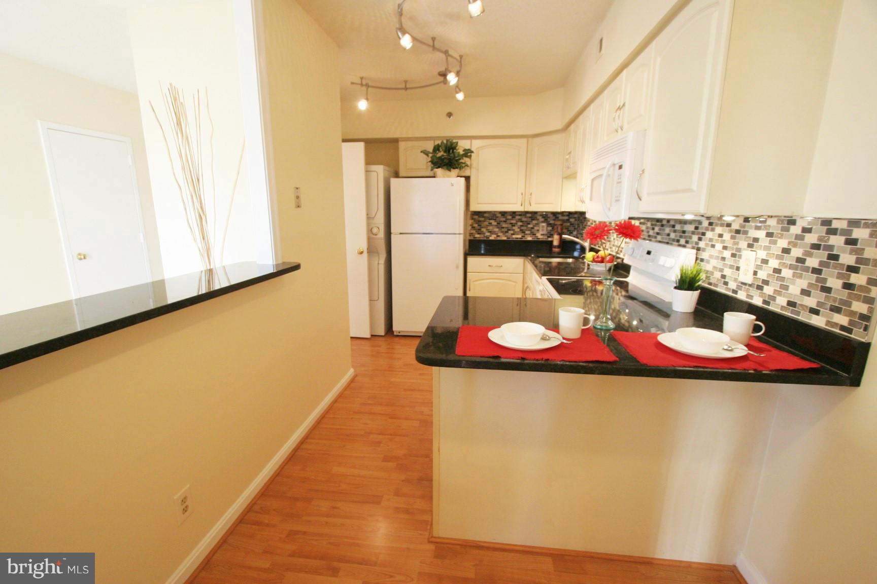 CRYSTAL PARK S - Residential