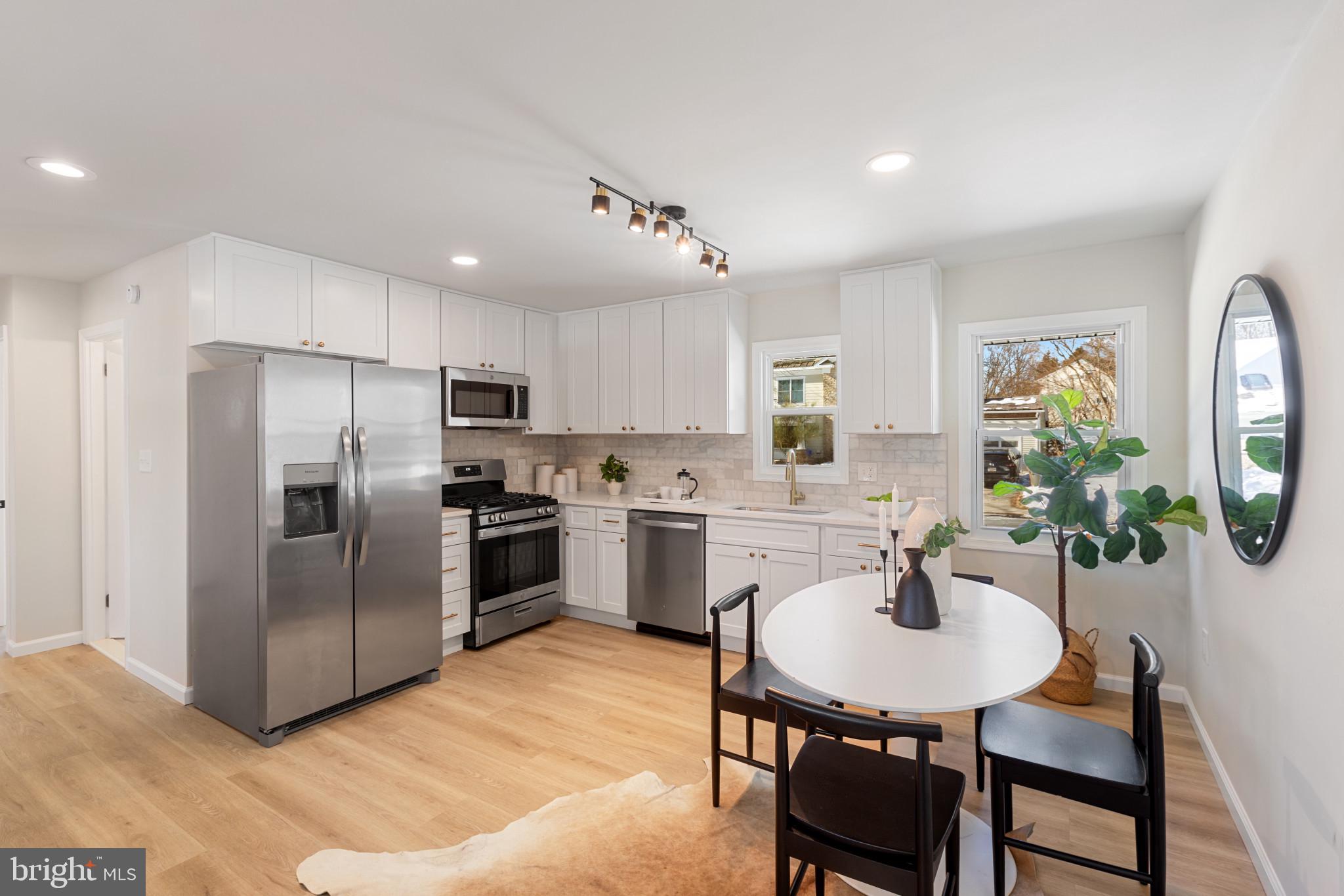 TWINBROOK FOREST - Residential