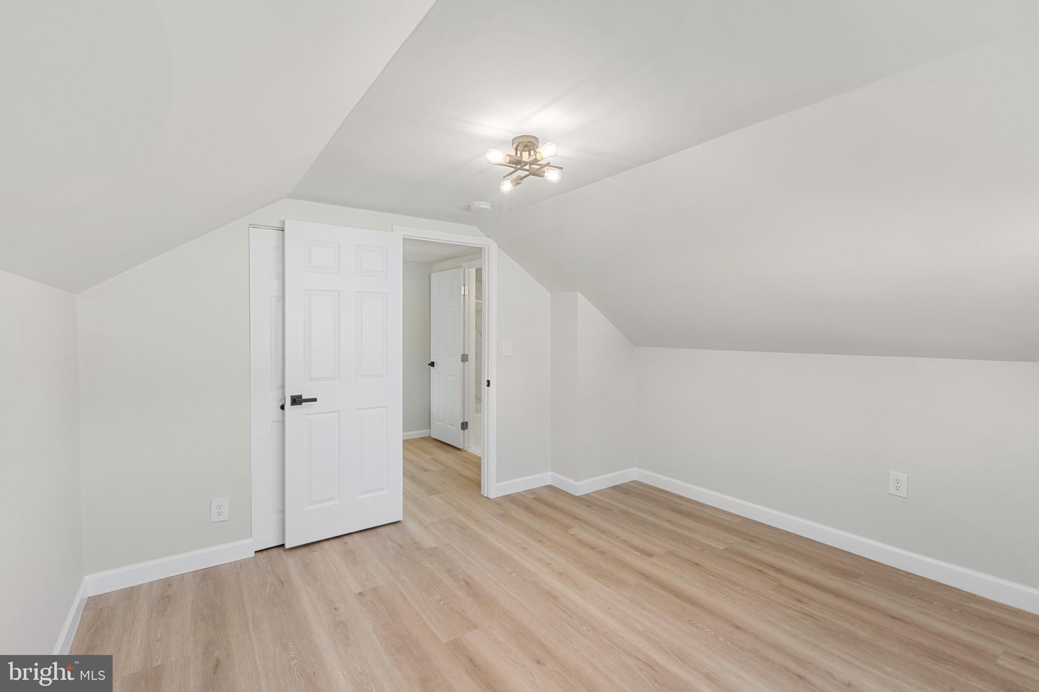 TWINBROOK FOREST - Residential