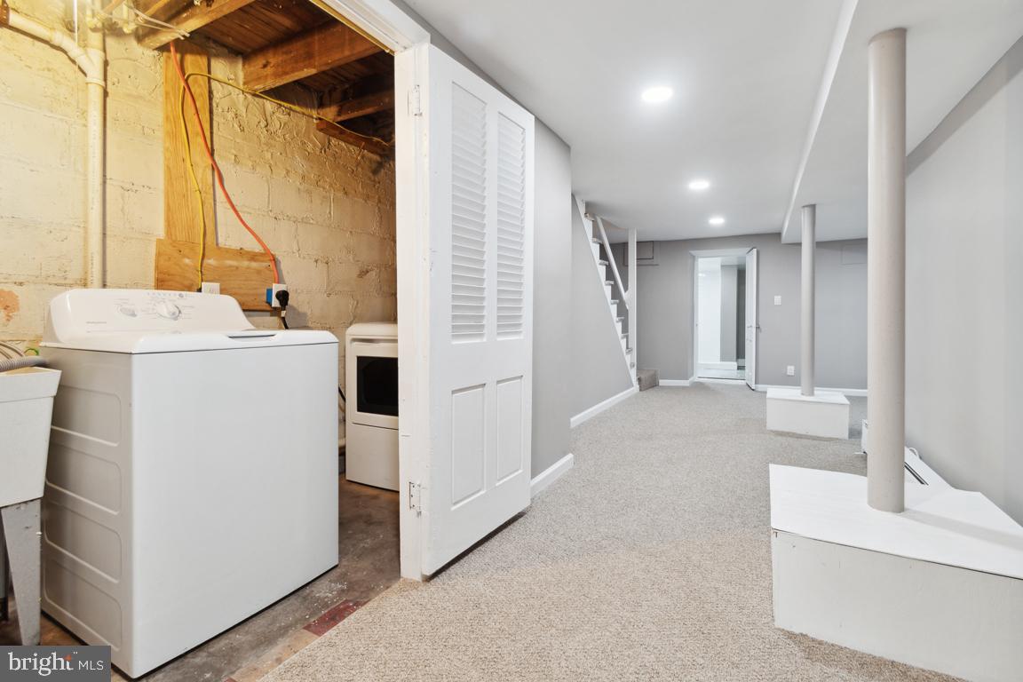 ROSEMONT - Residential