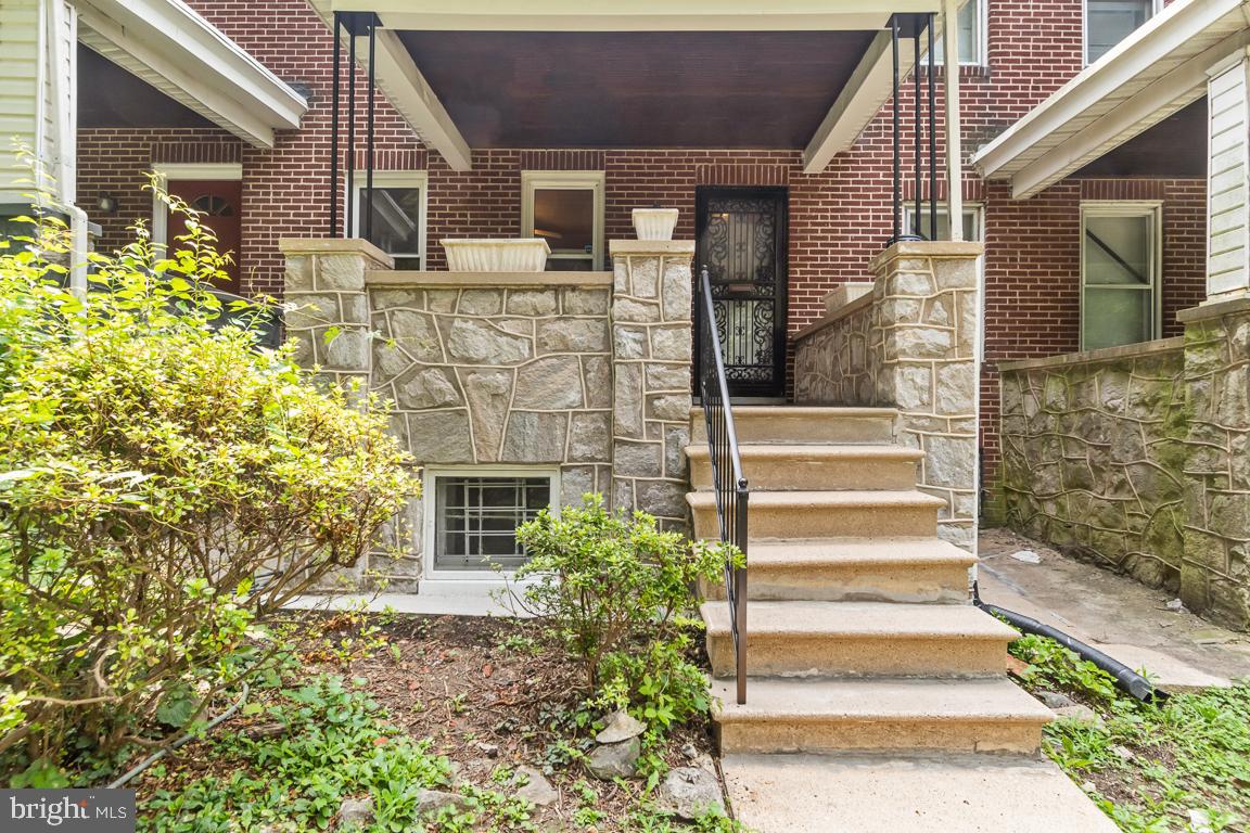 ROSEMONT - Residential