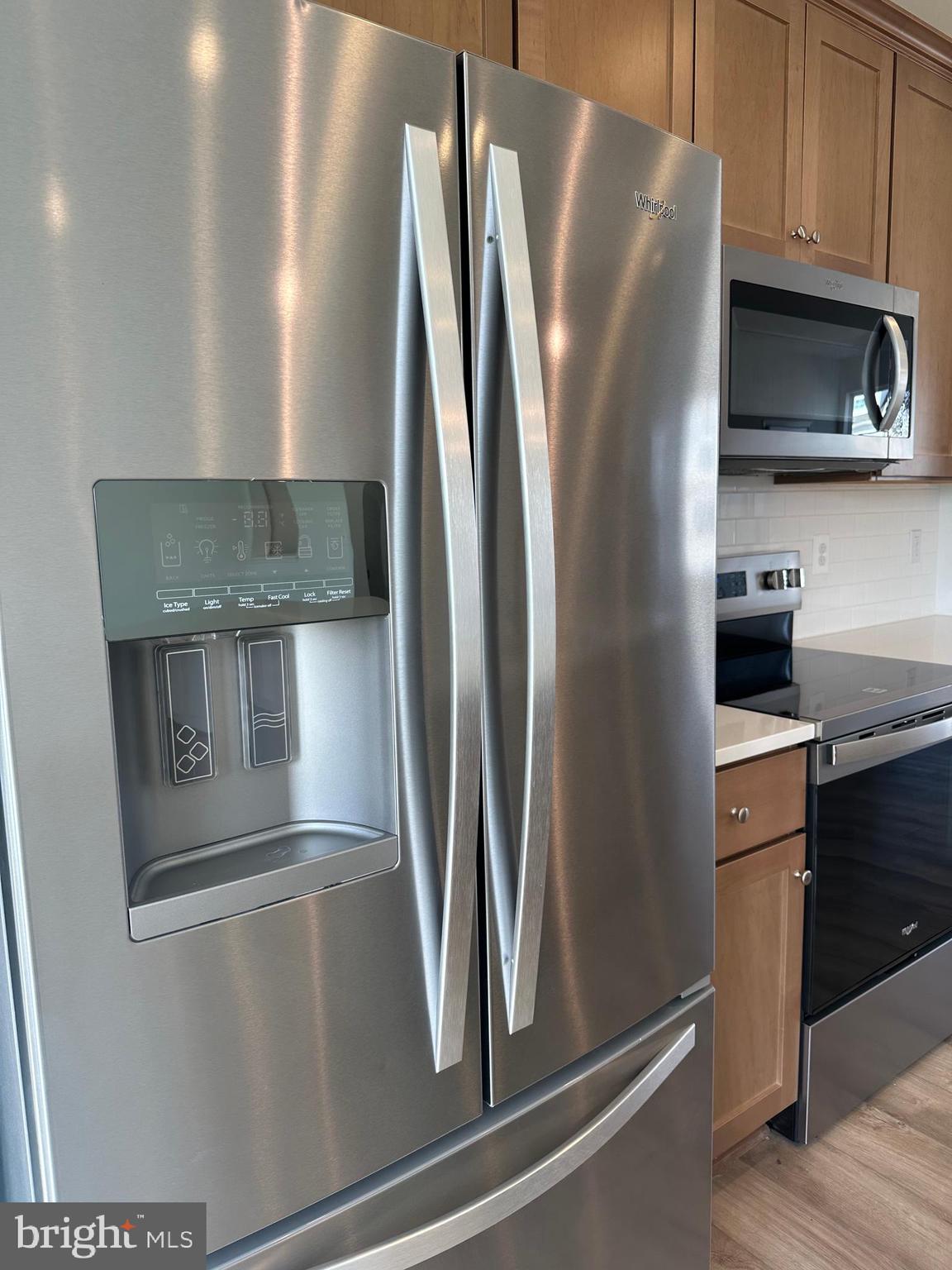 MARTINSBURG STATION - Residential Lease