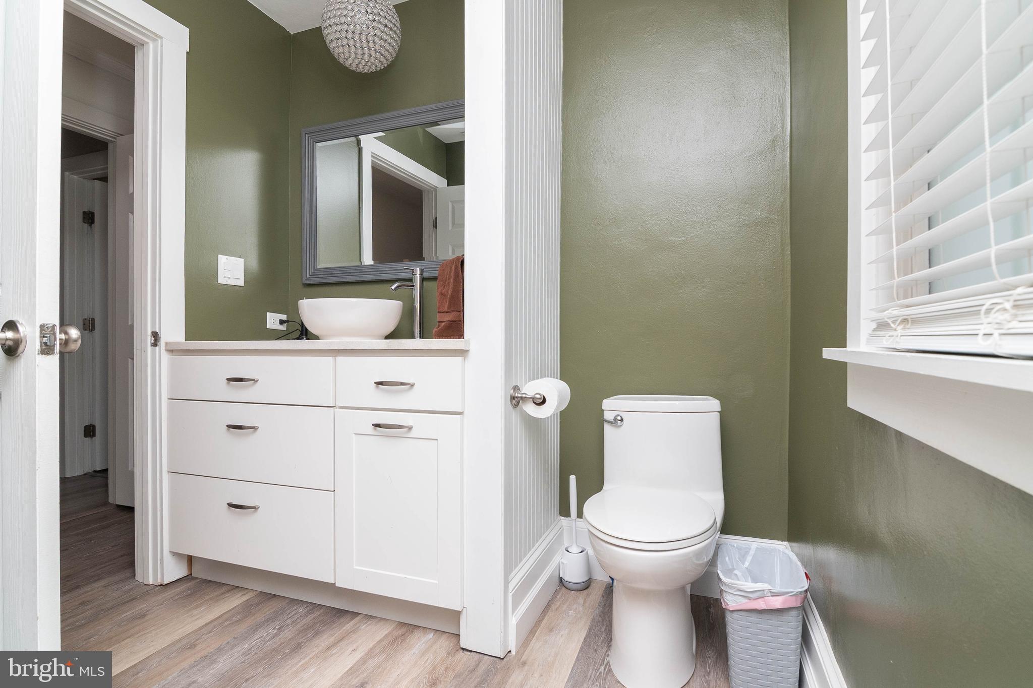 CHURCH HILL VIL - Residential