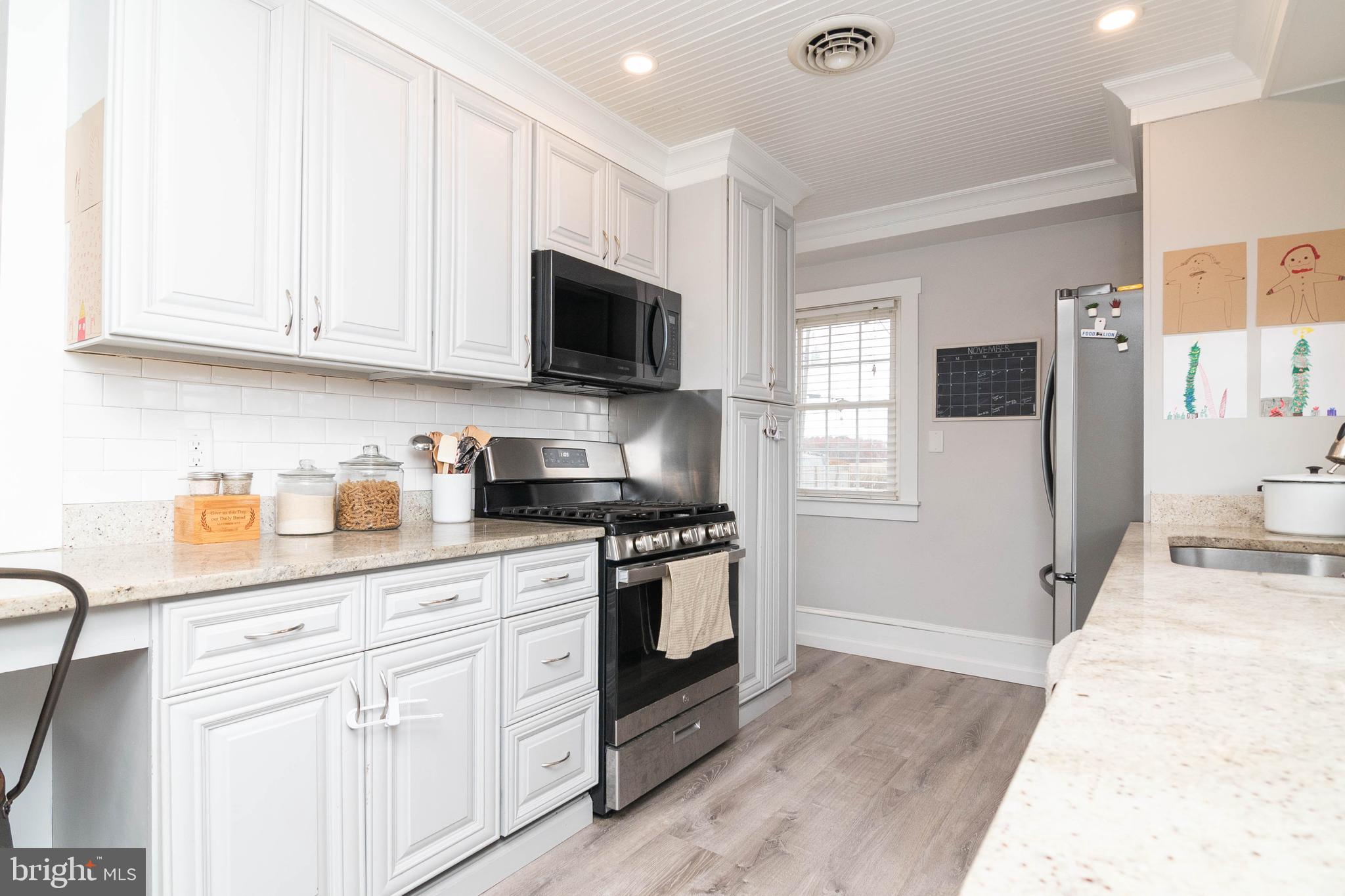 CHURCH HILL VIL - Residential