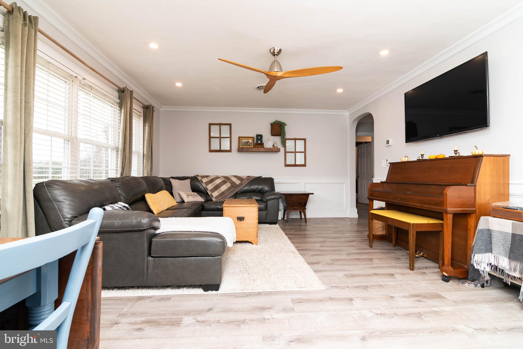 CHURCH HILL VIL - Residential