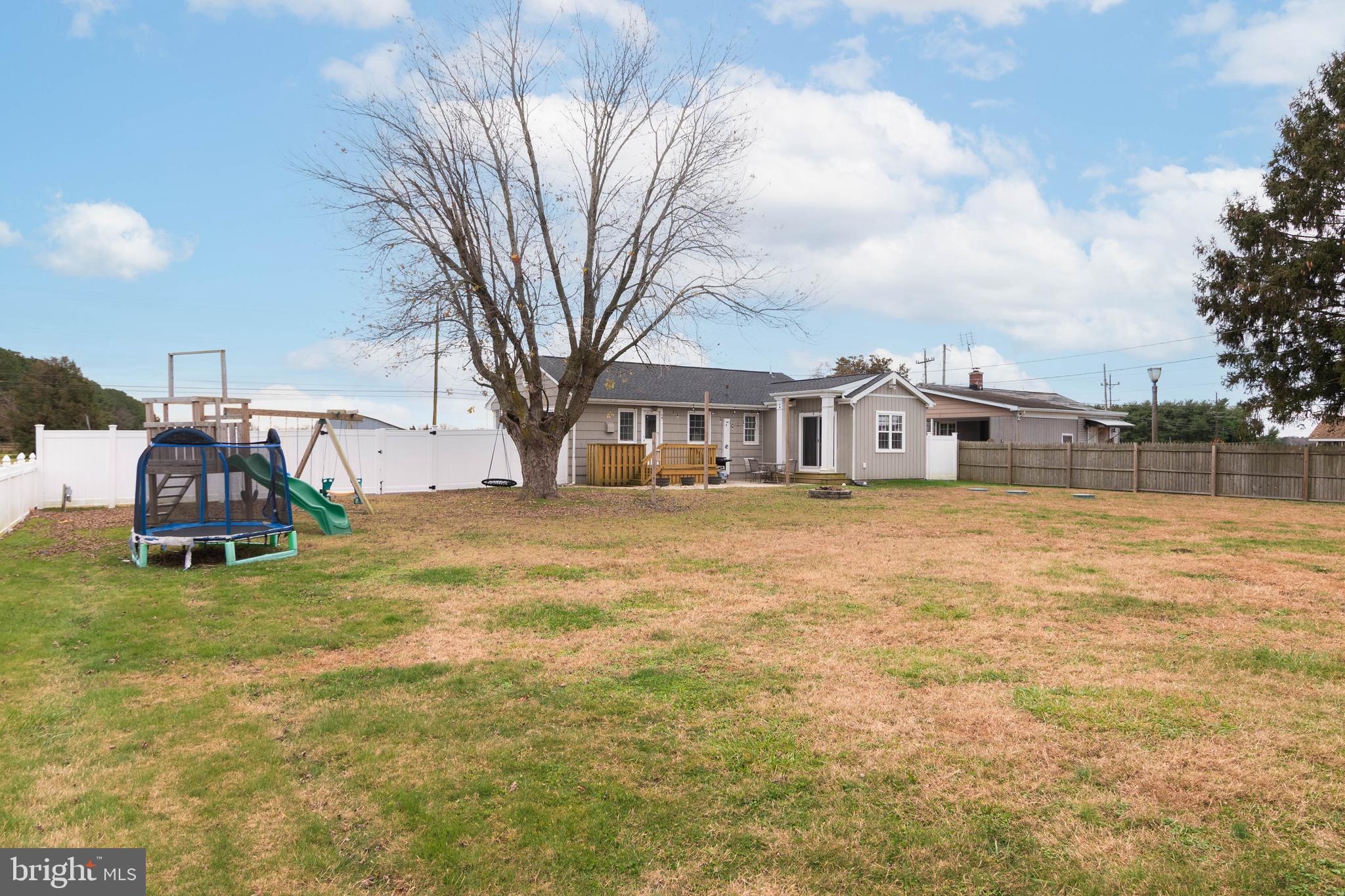 CHURCH HILL VIL - Residential