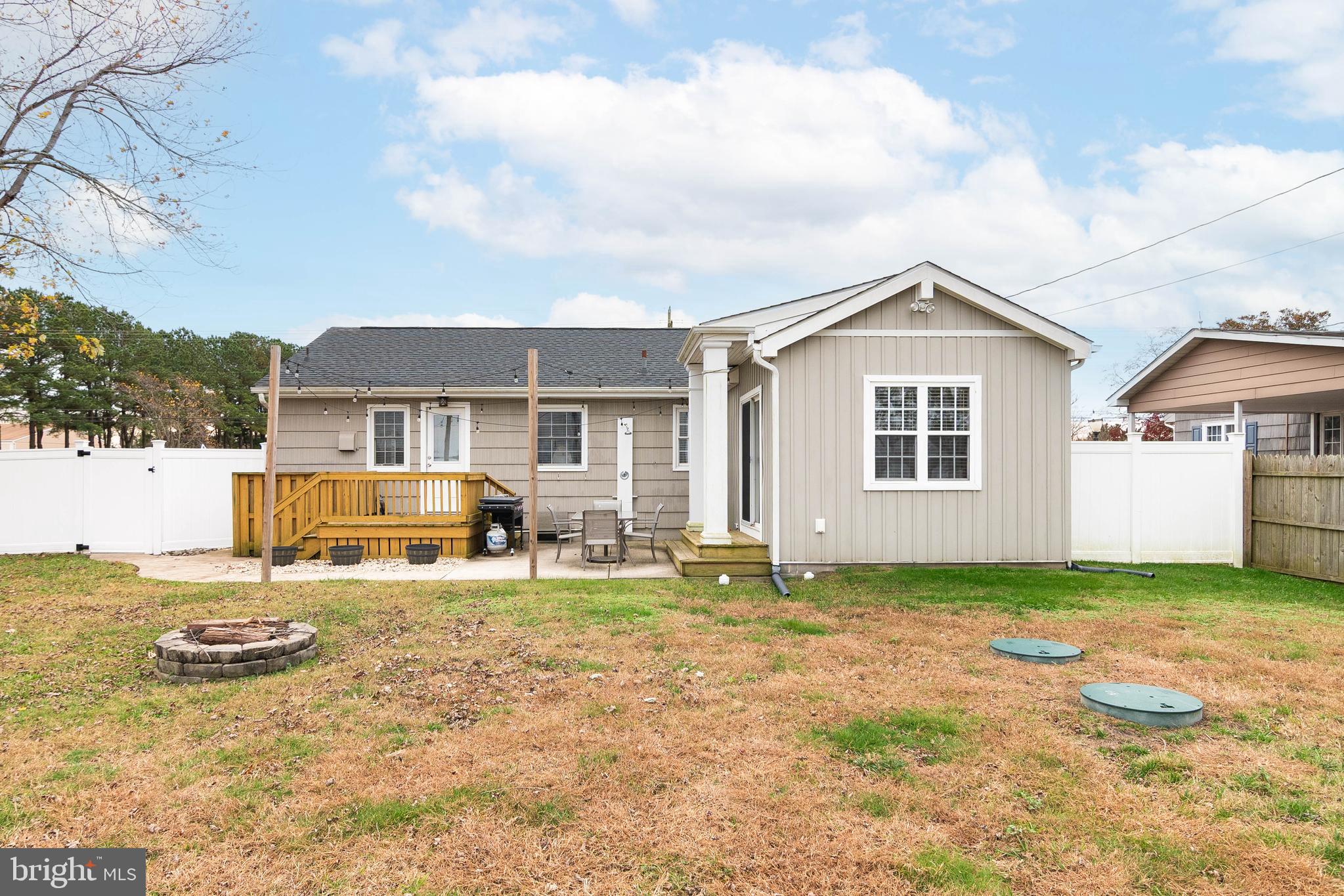 CHURCH HILL VIL - Residential