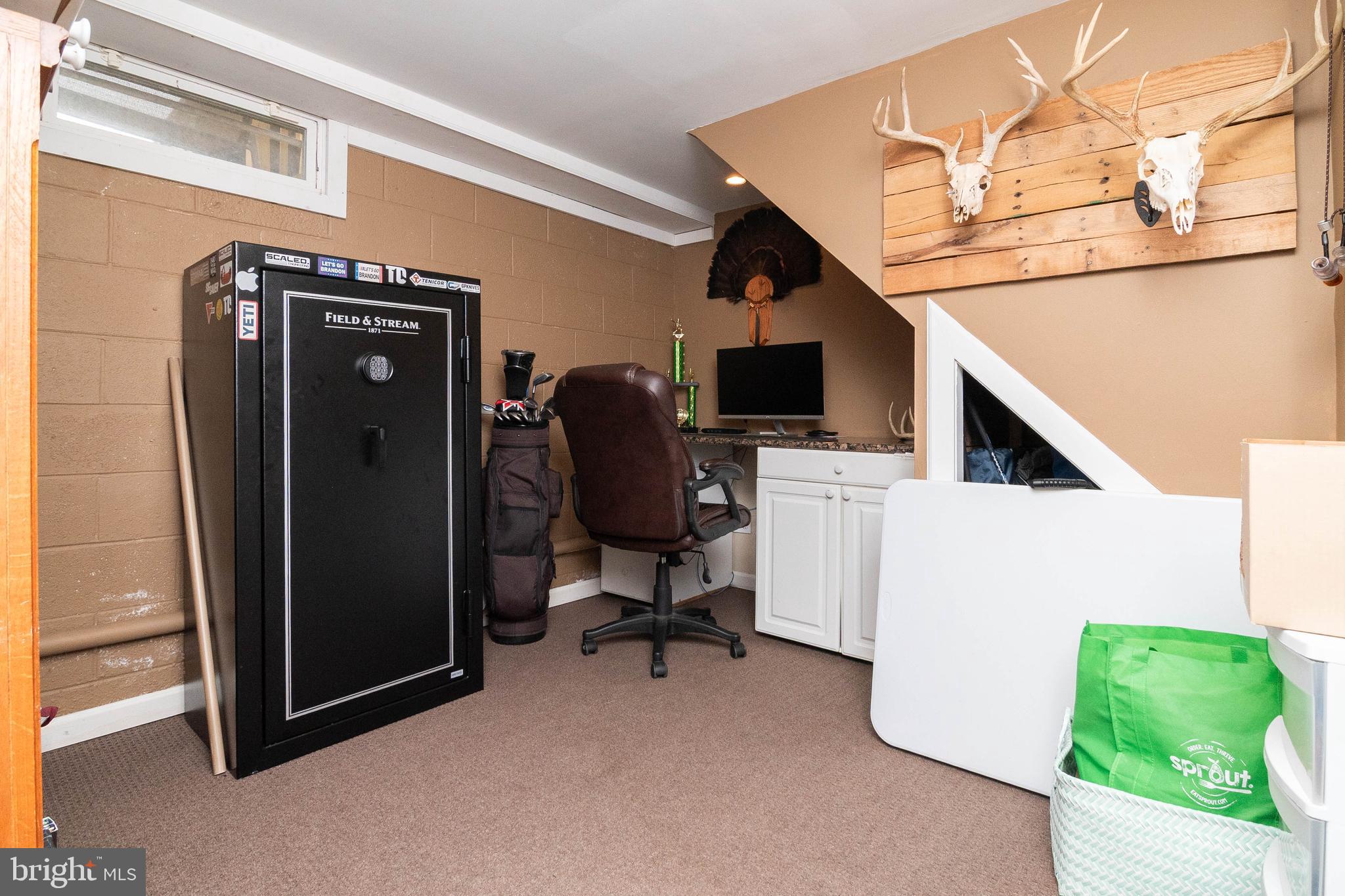 CHURCH HILL VIL - Residential