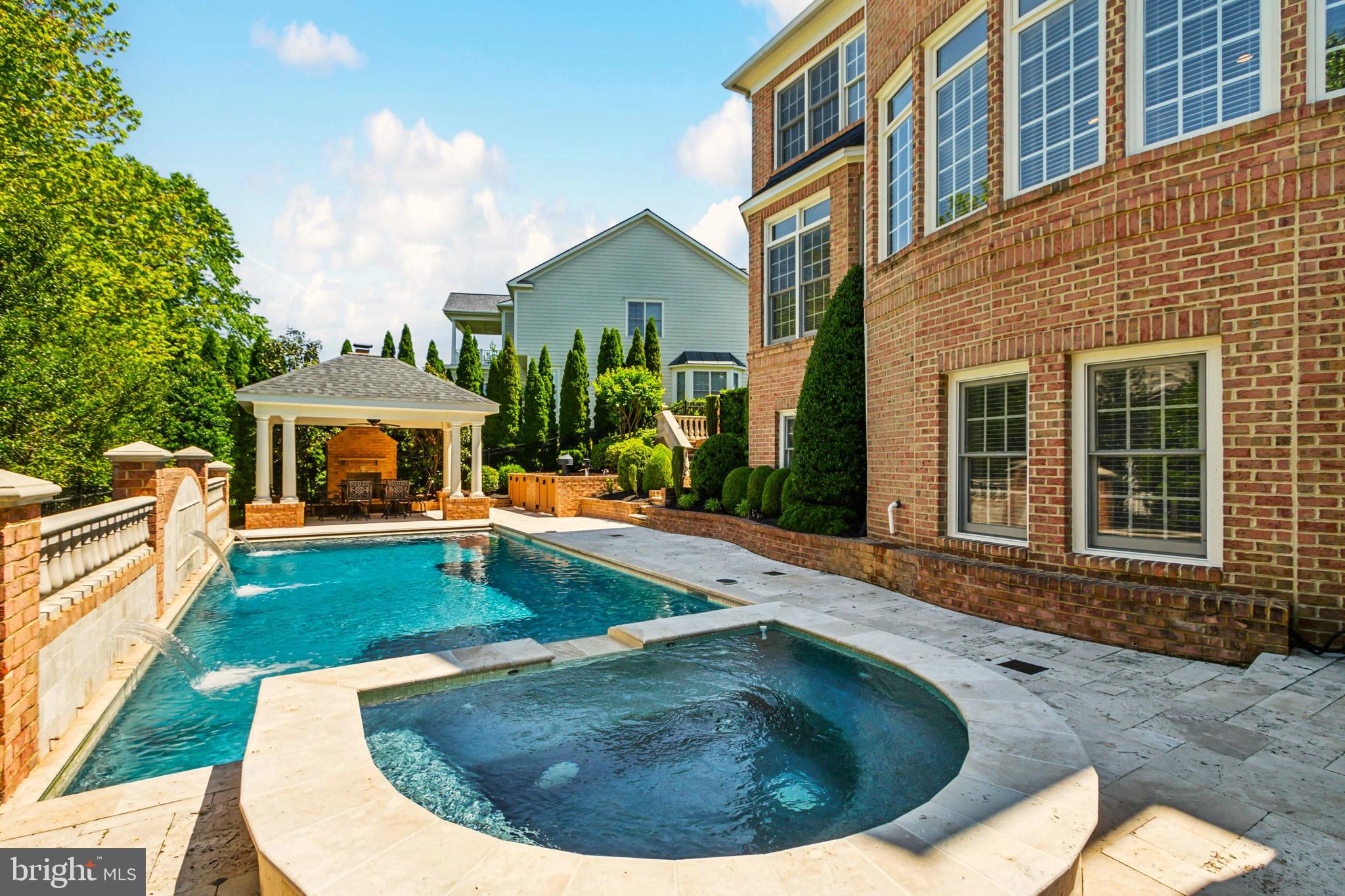 LAKE MANASSAS - Residential