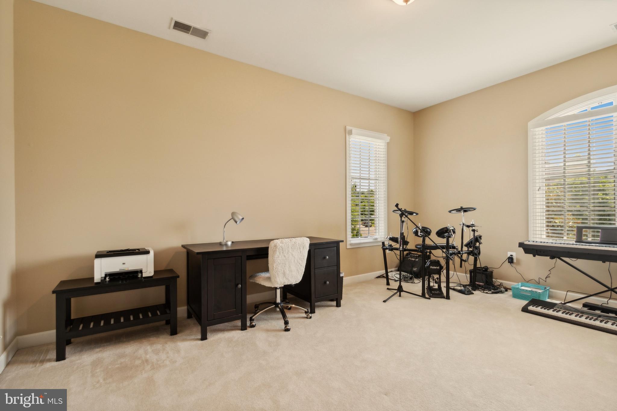 LAKE MANASSAS - Residential