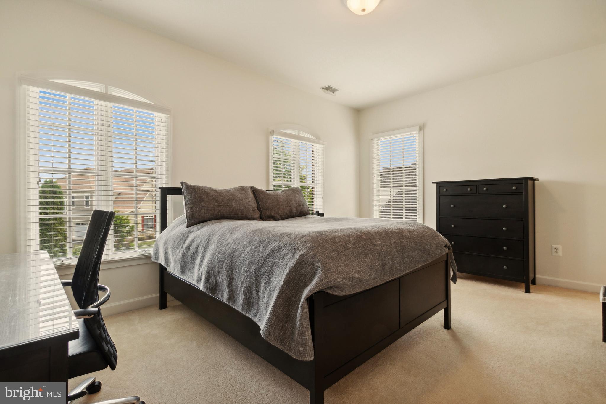 LAKE MANASSAS - Residential