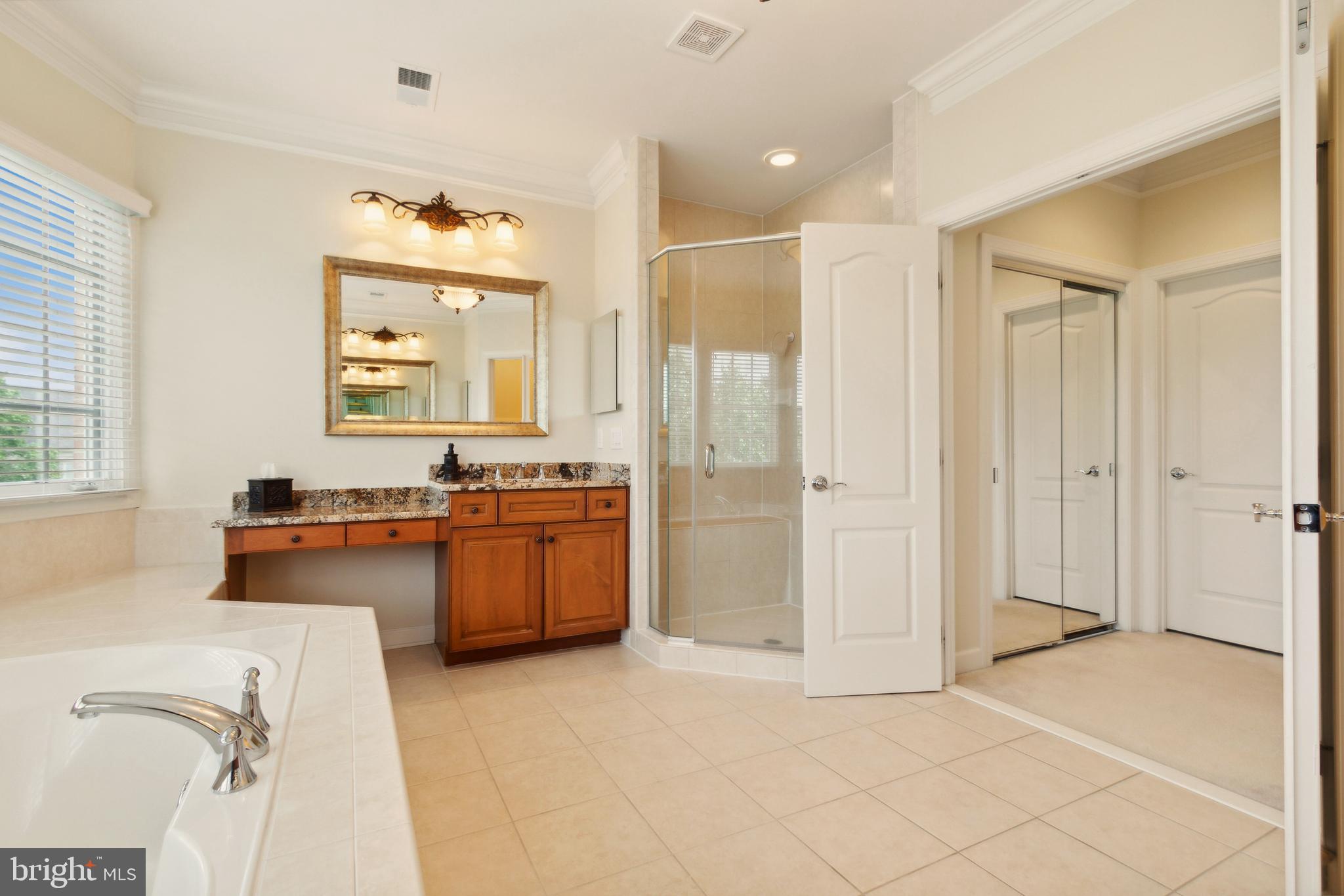 LAKE MANASSAS - Residential