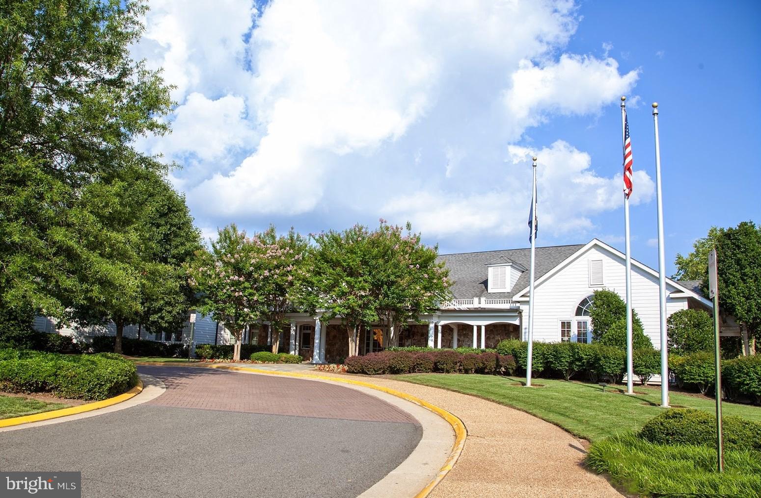 LAKE MANASSAS - Residential