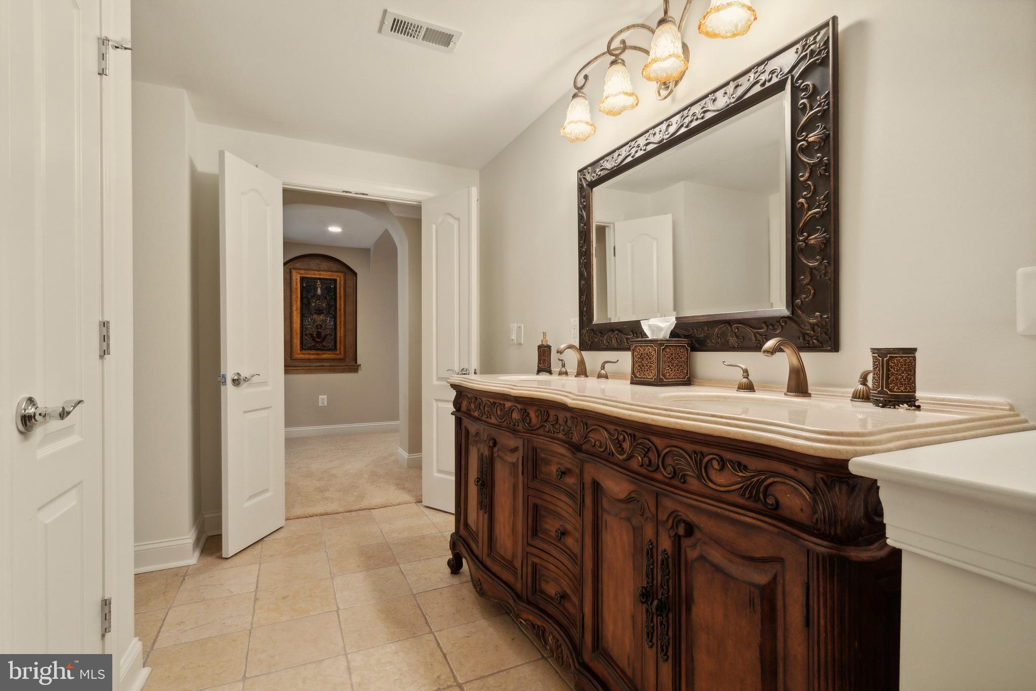 LAKE MANASSAS - Residential