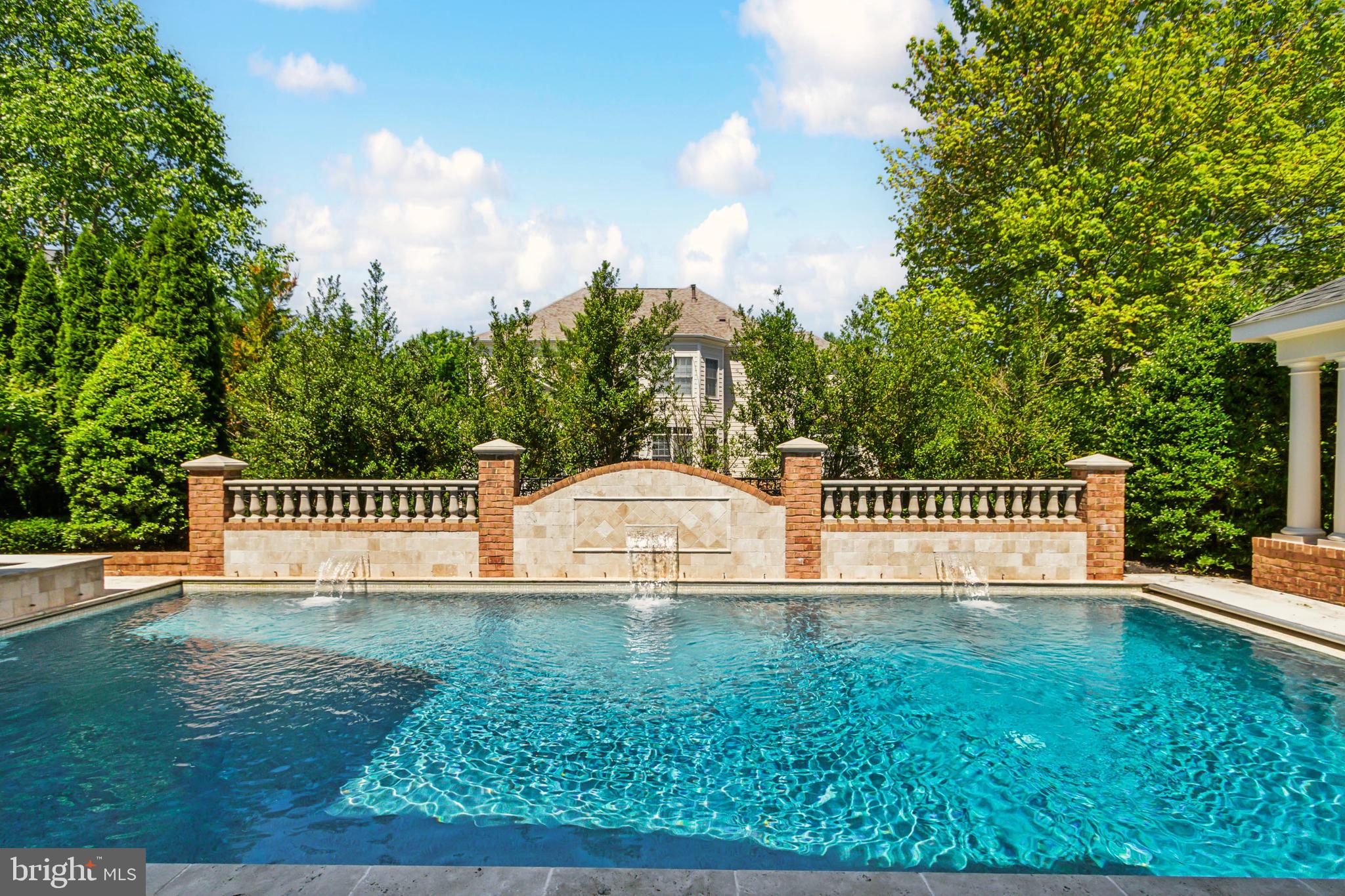 LAKE MANASSAS - Residential