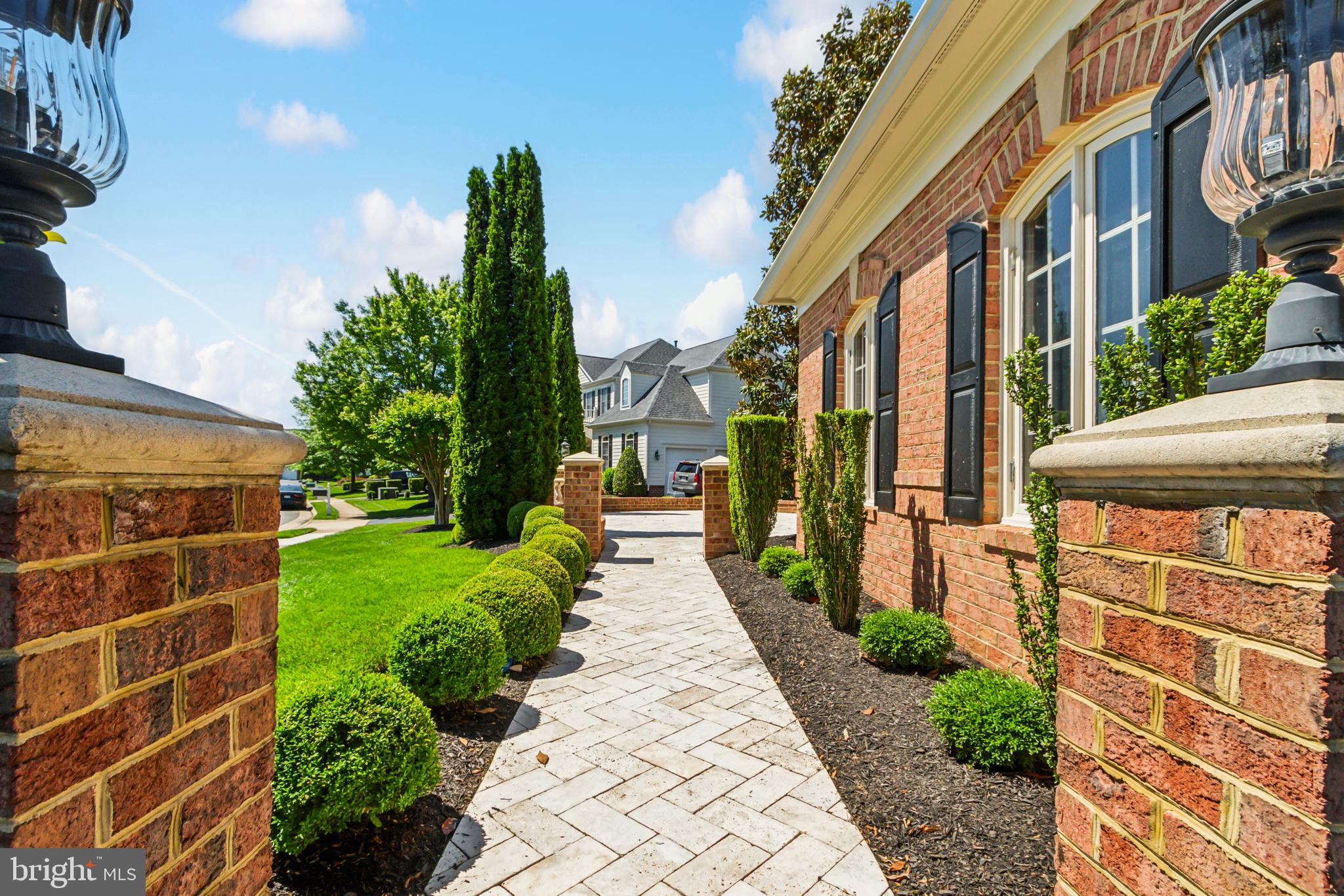 LAKE MANASSAS - Residential