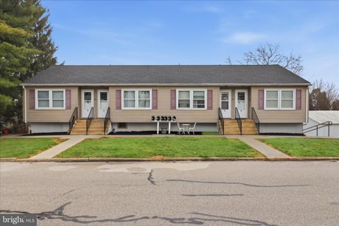 Photo of 20 E Gay Street, RED LION, PA 17356 (MLS # PAYK2101174)