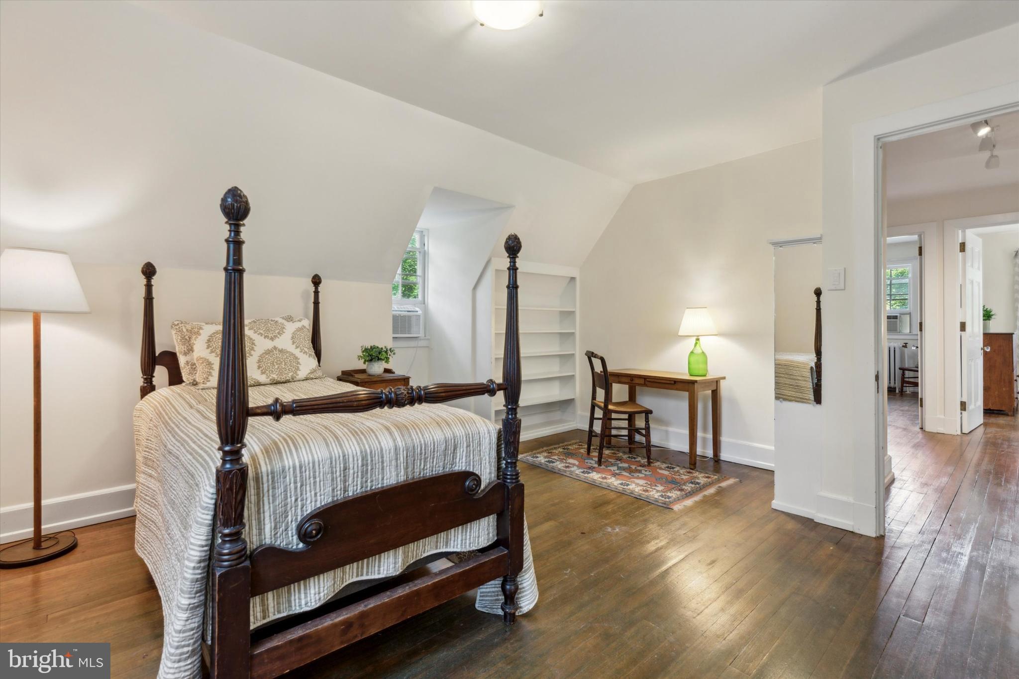 MILLBROOK - Residential