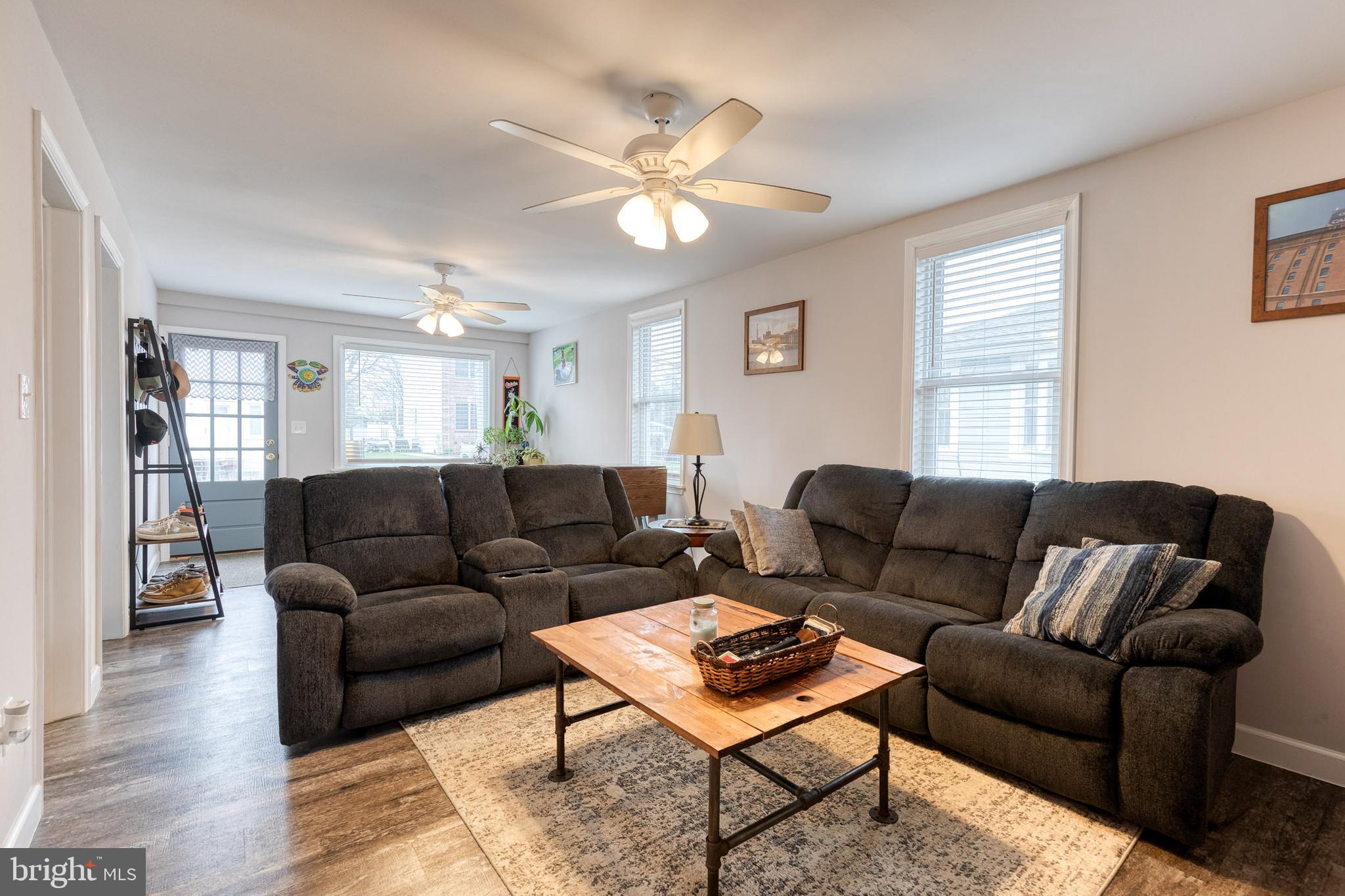 GEORGE JANSSEN - Residential