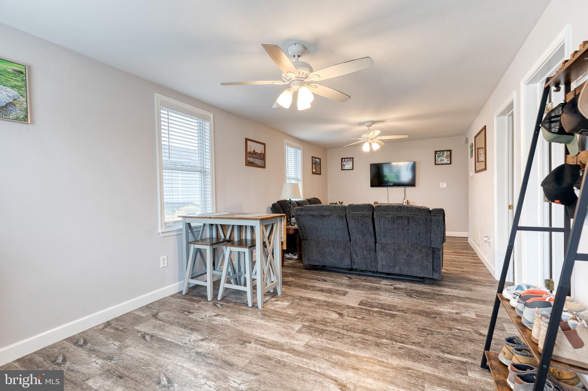 GEORGE JANSSEN - Residential