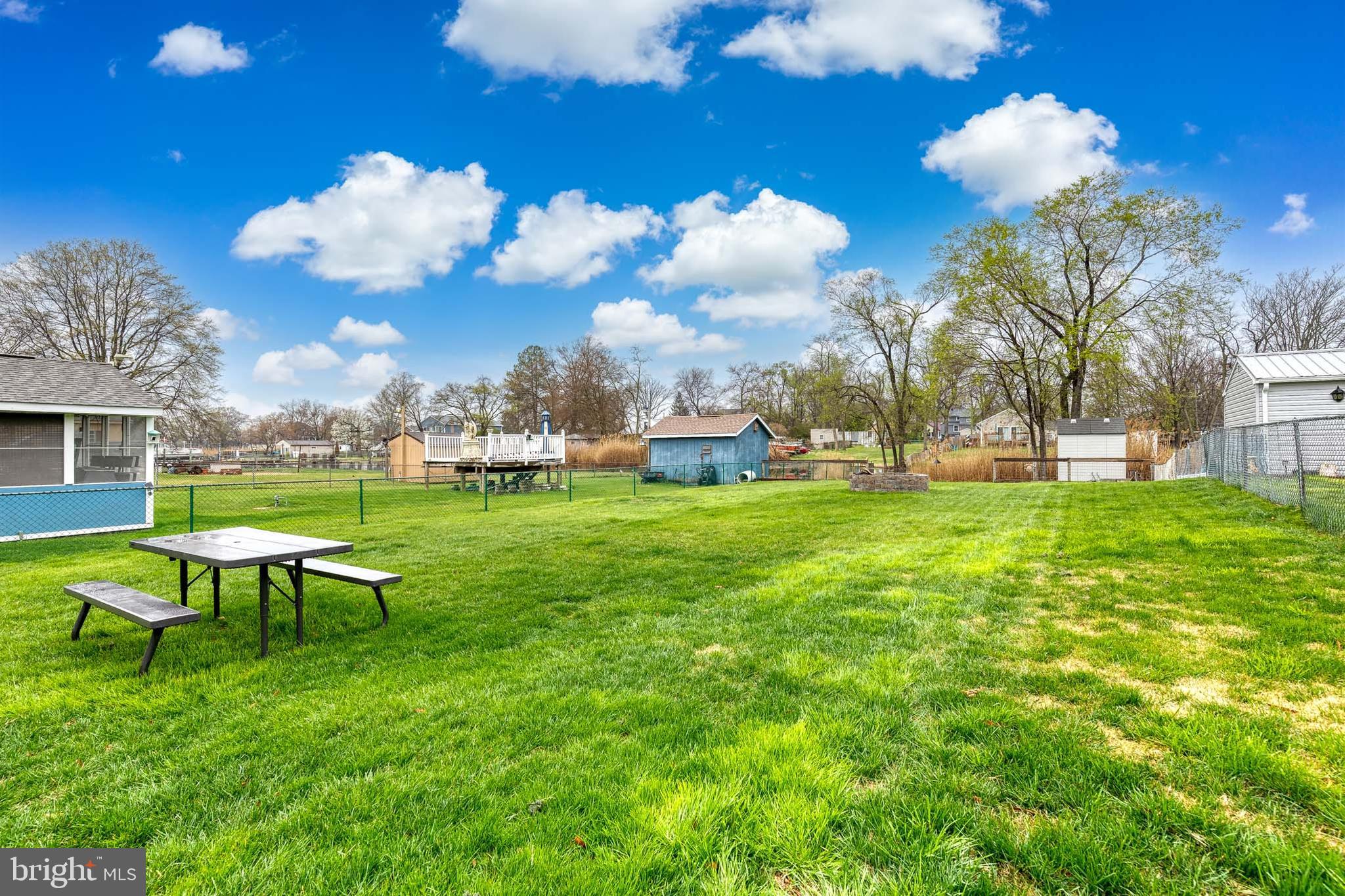 GEORGE JANSSEN - Residential
