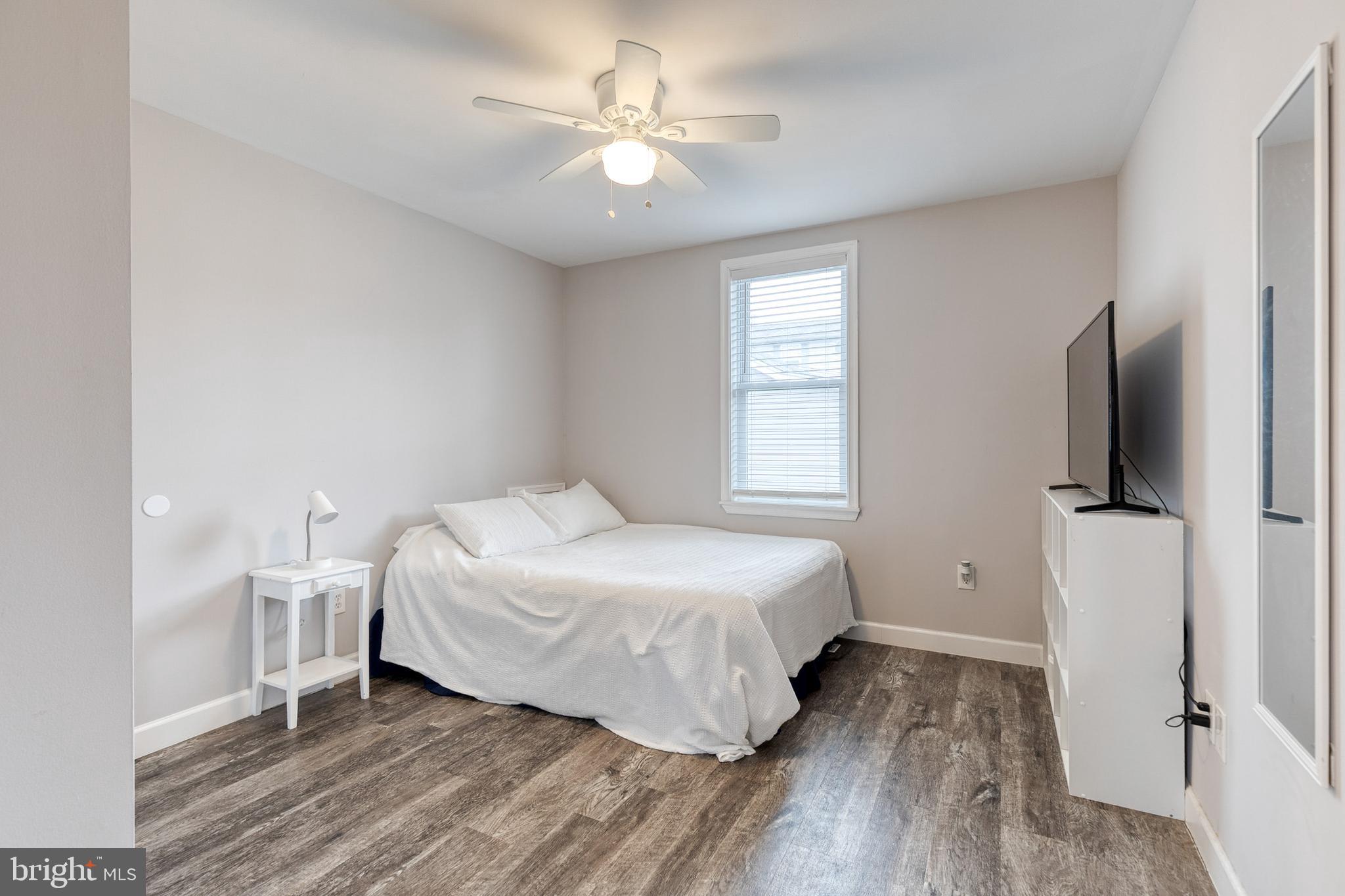 GEORGE JANSSEN - Residential