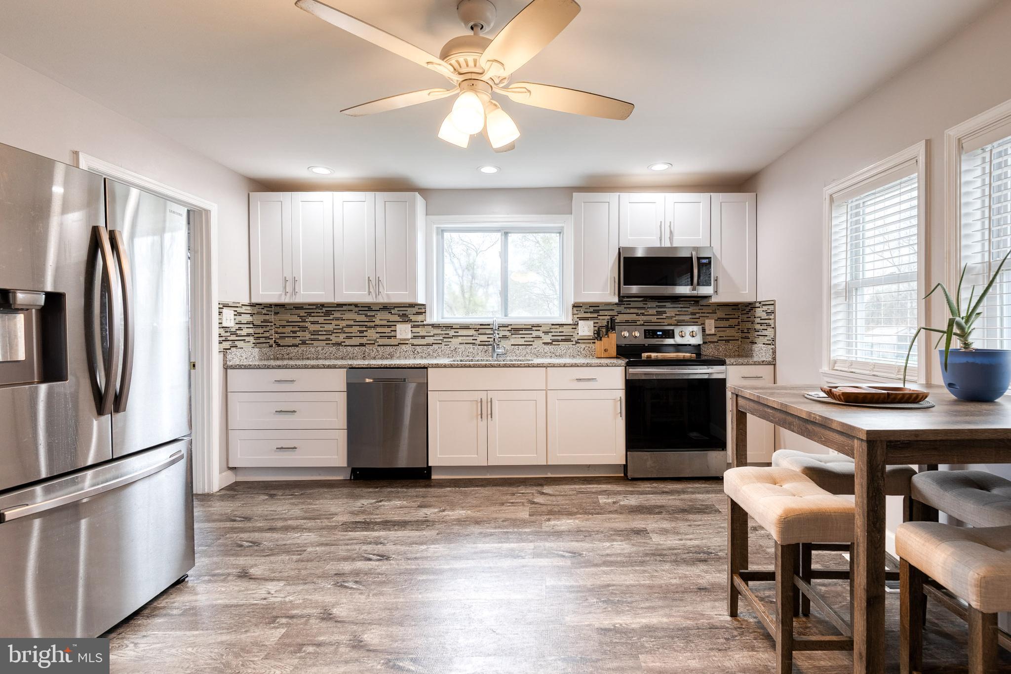 GEORGE JANSSEN - Residential