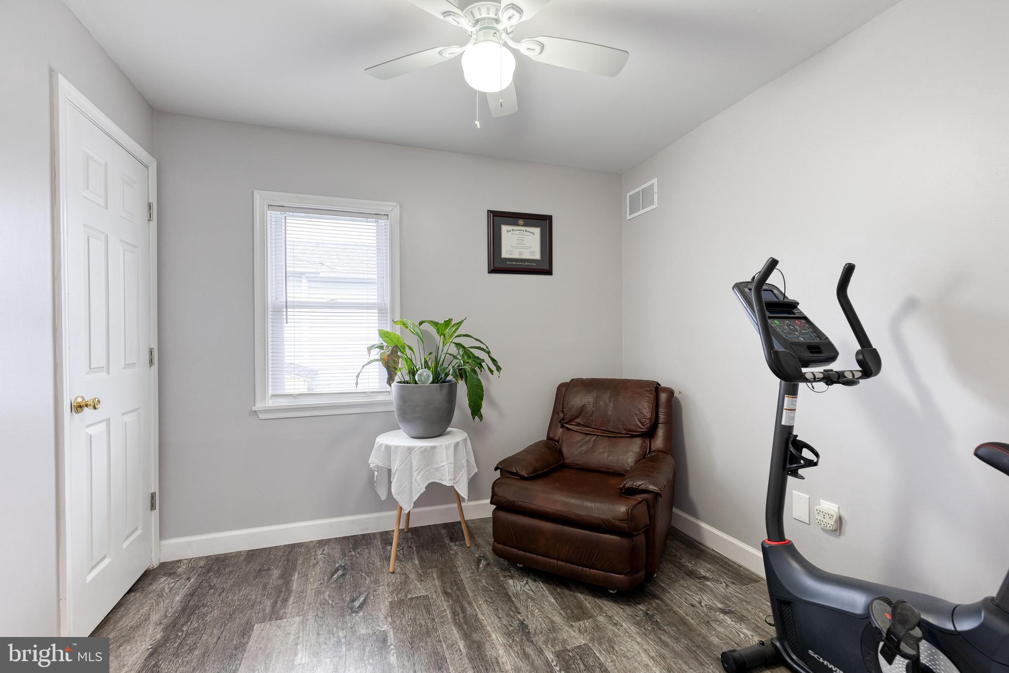 GEORGE JANSSEN - Residential