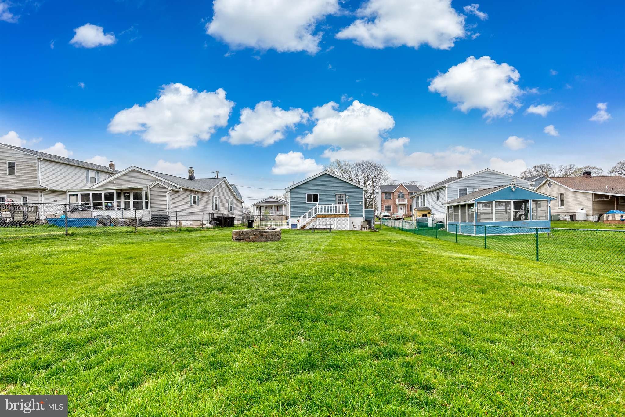 GEORGE JANSSEN - Residential