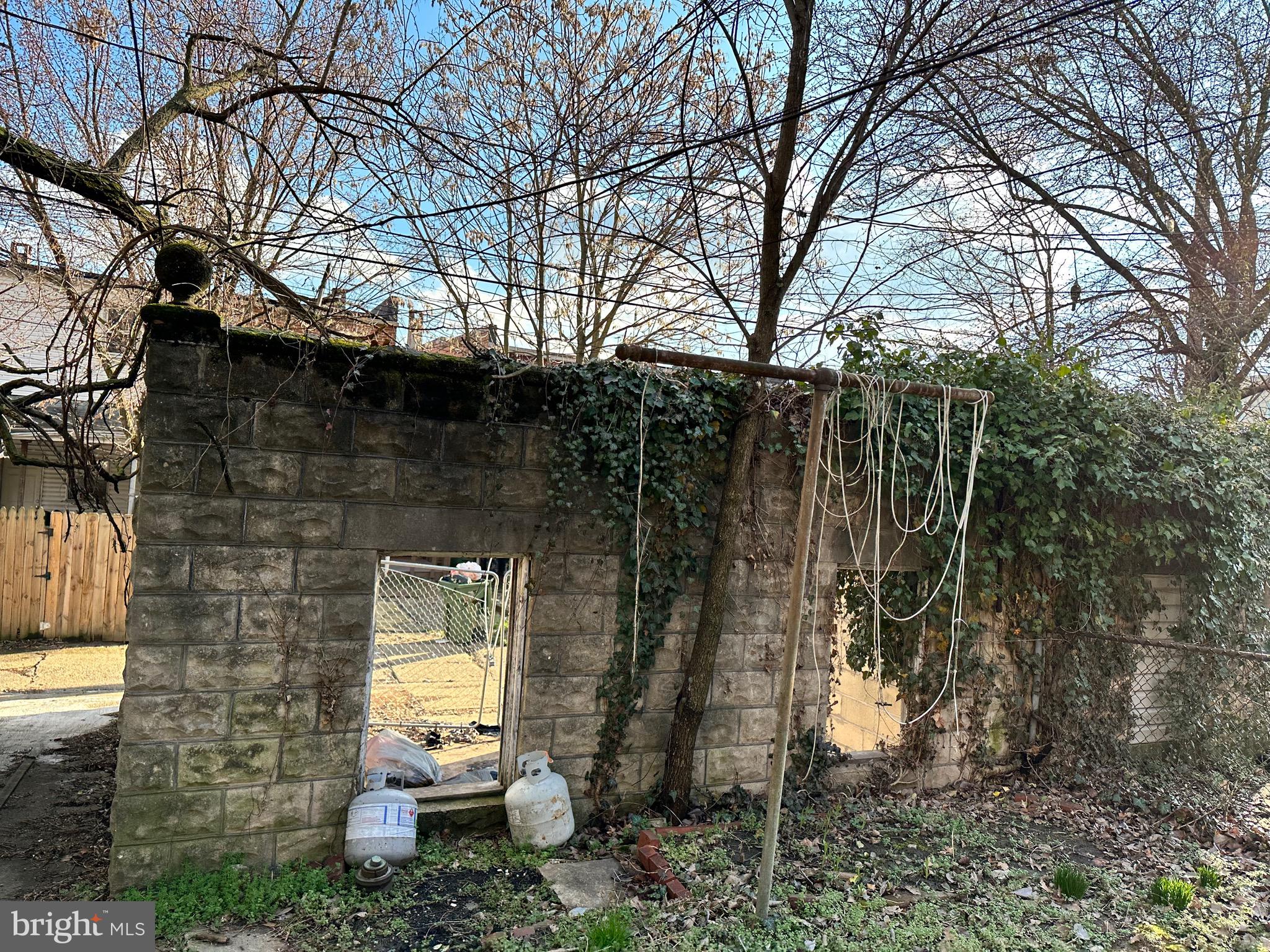 IRVINGTON - Residential Lease