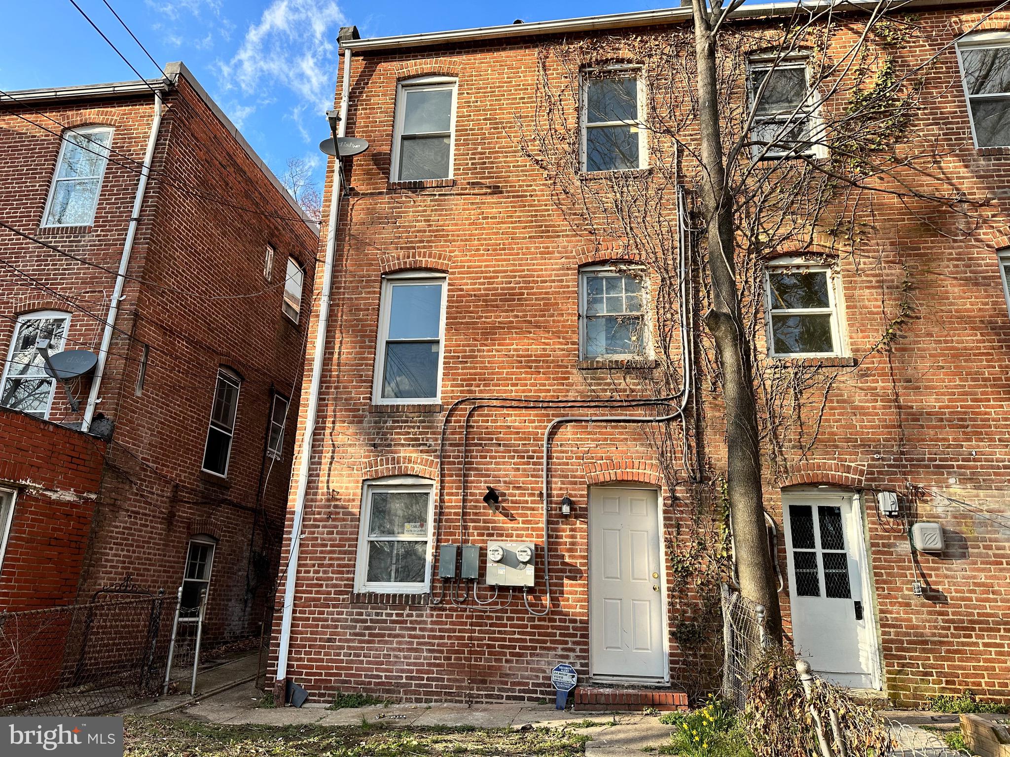IRVINGTON - Residential Lease