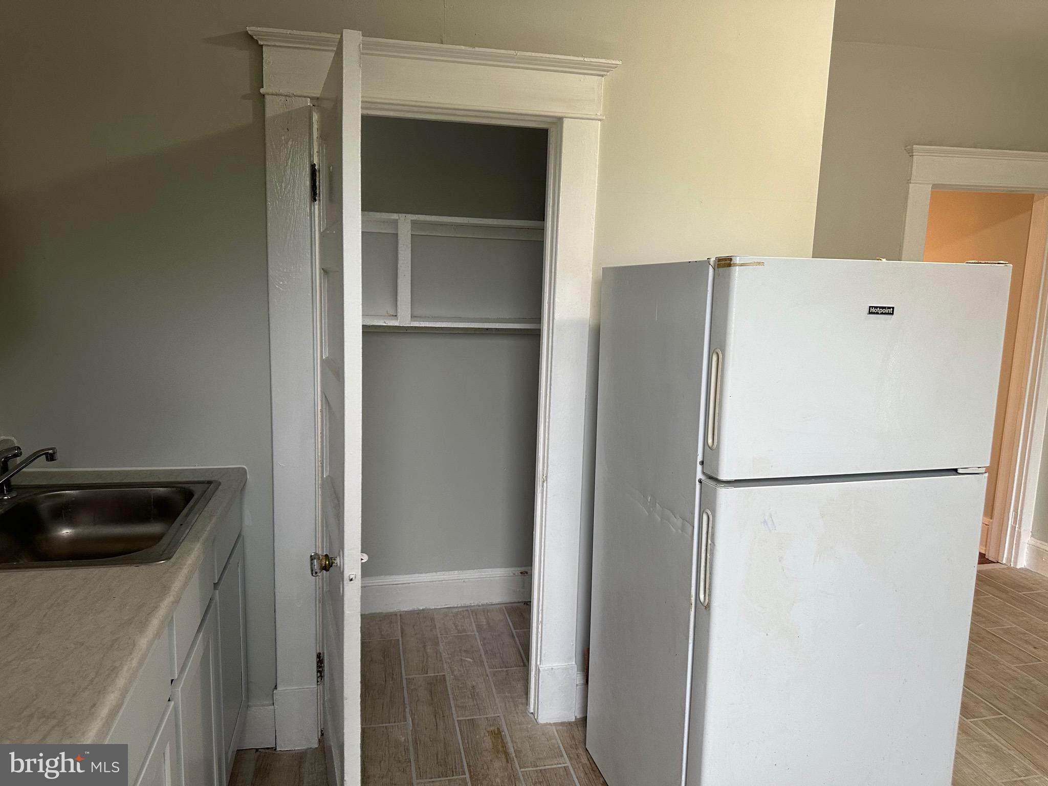 IRVINGTON - Residential Lease