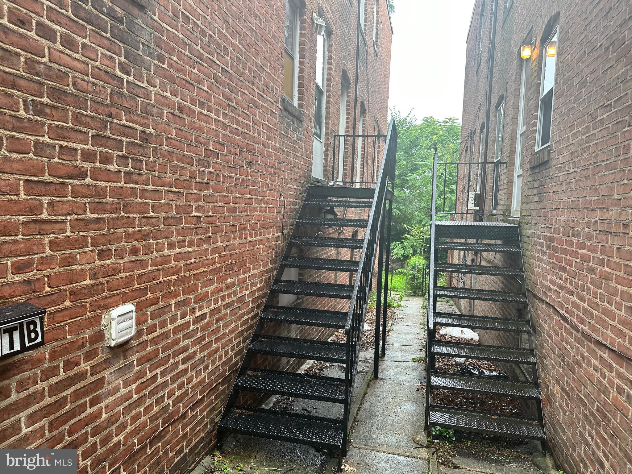 IRVINGTON - Residential Lease