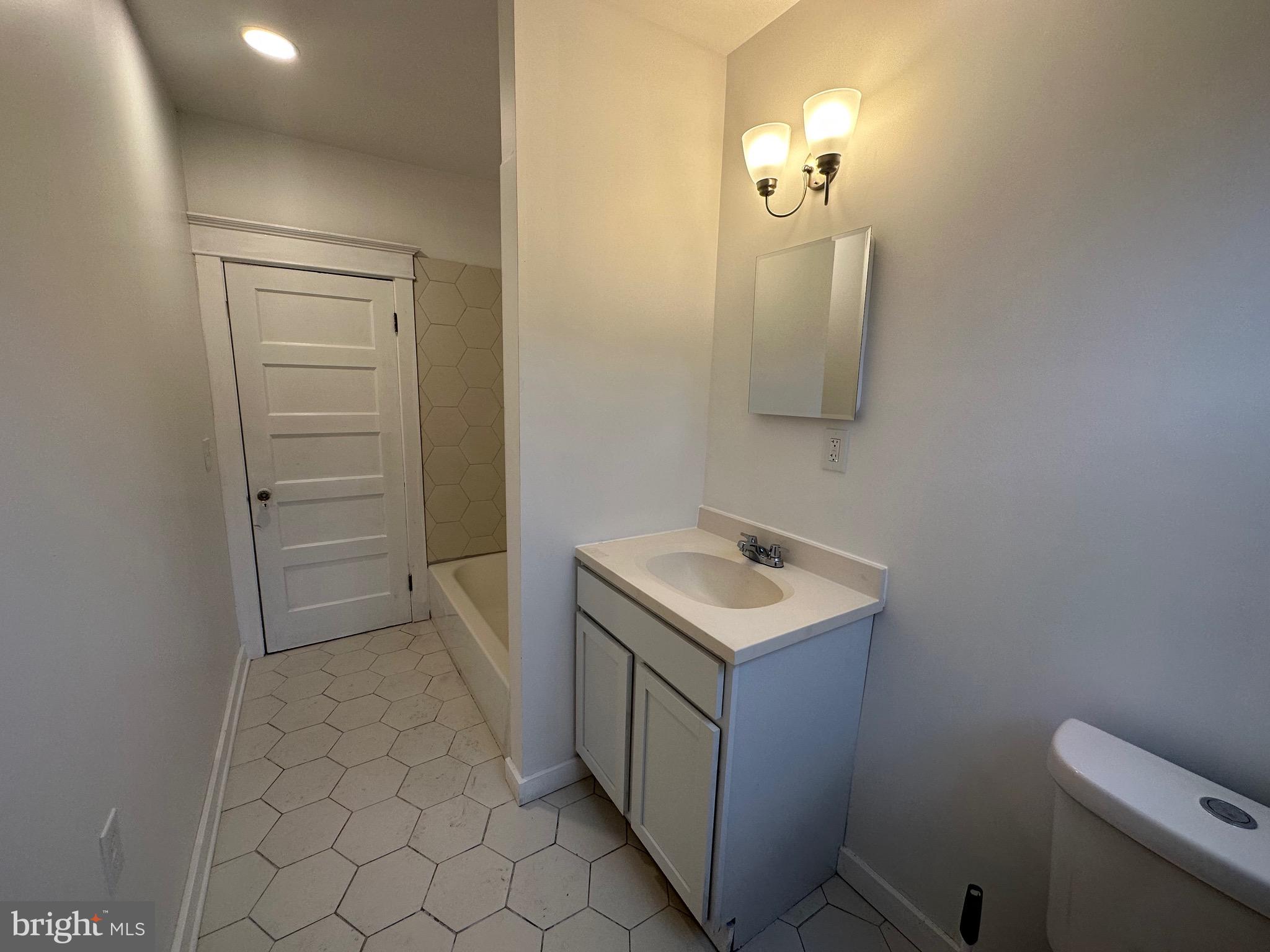 IRVINGTON - Residential Lease