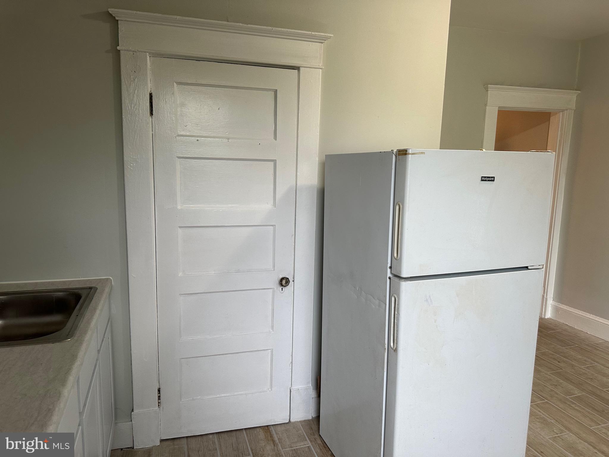 IRVINGTON - Residential Lease