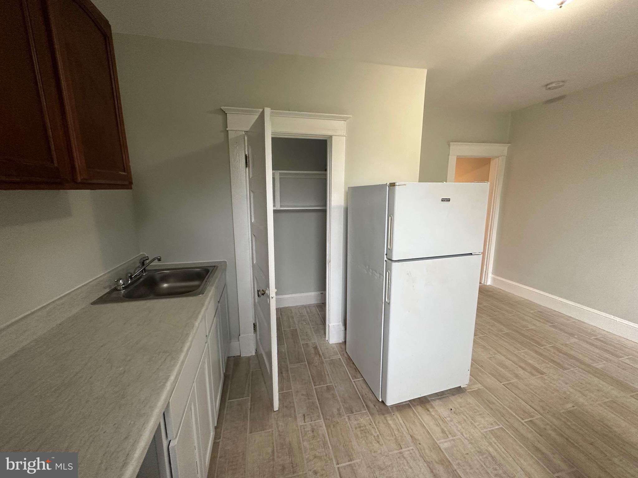 IRVINGTON - Residential Lease