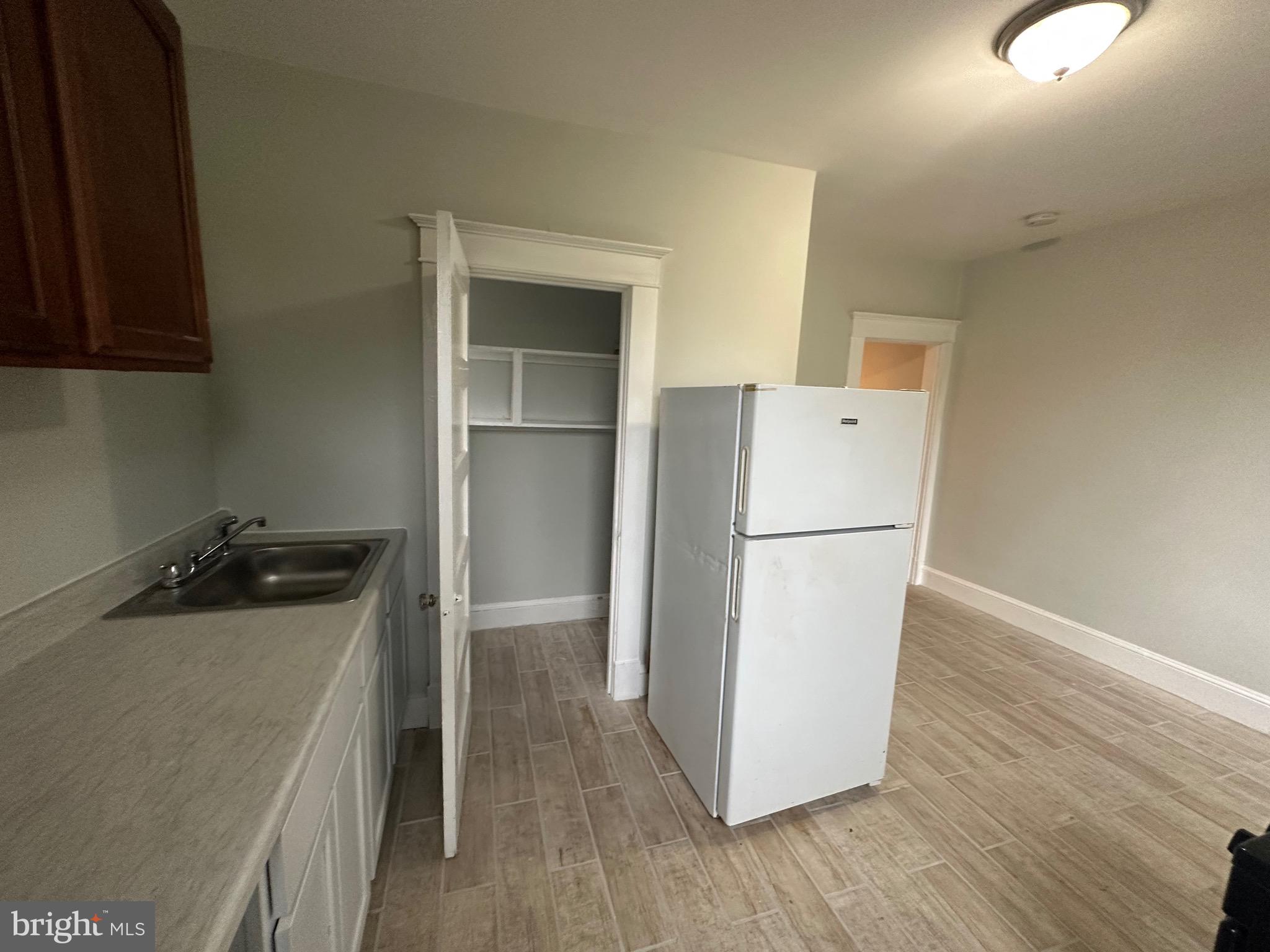 IRVINGTON - Residential Lease