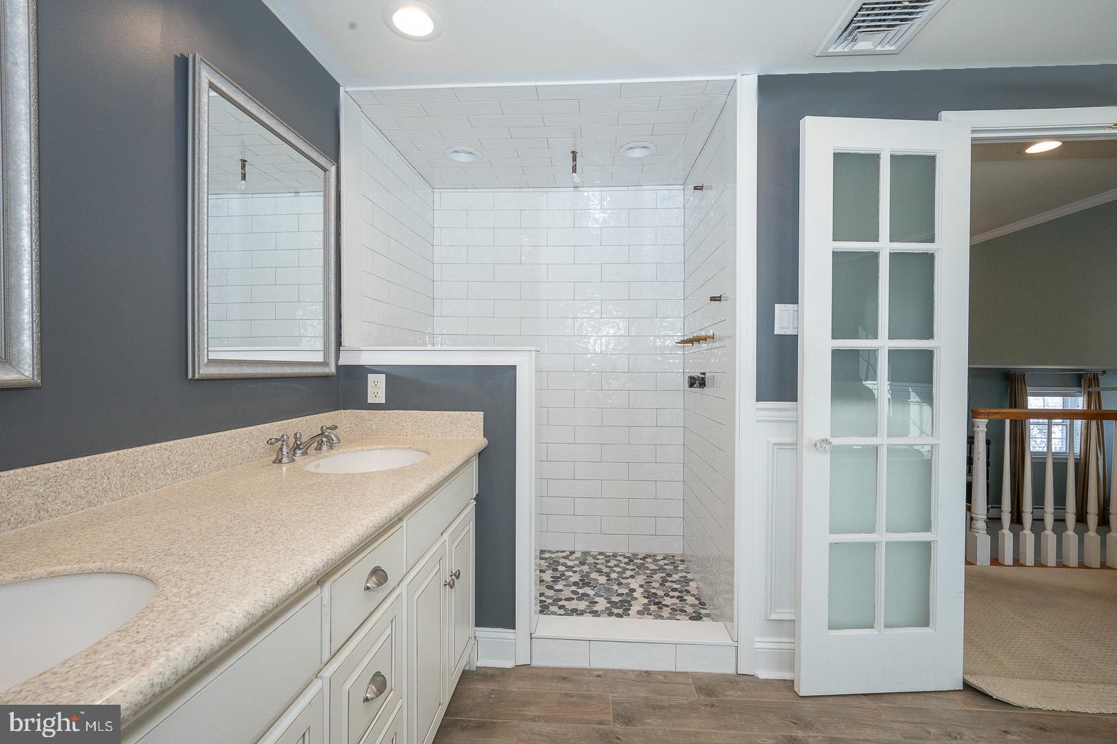 ECHO VALLEY - Residential