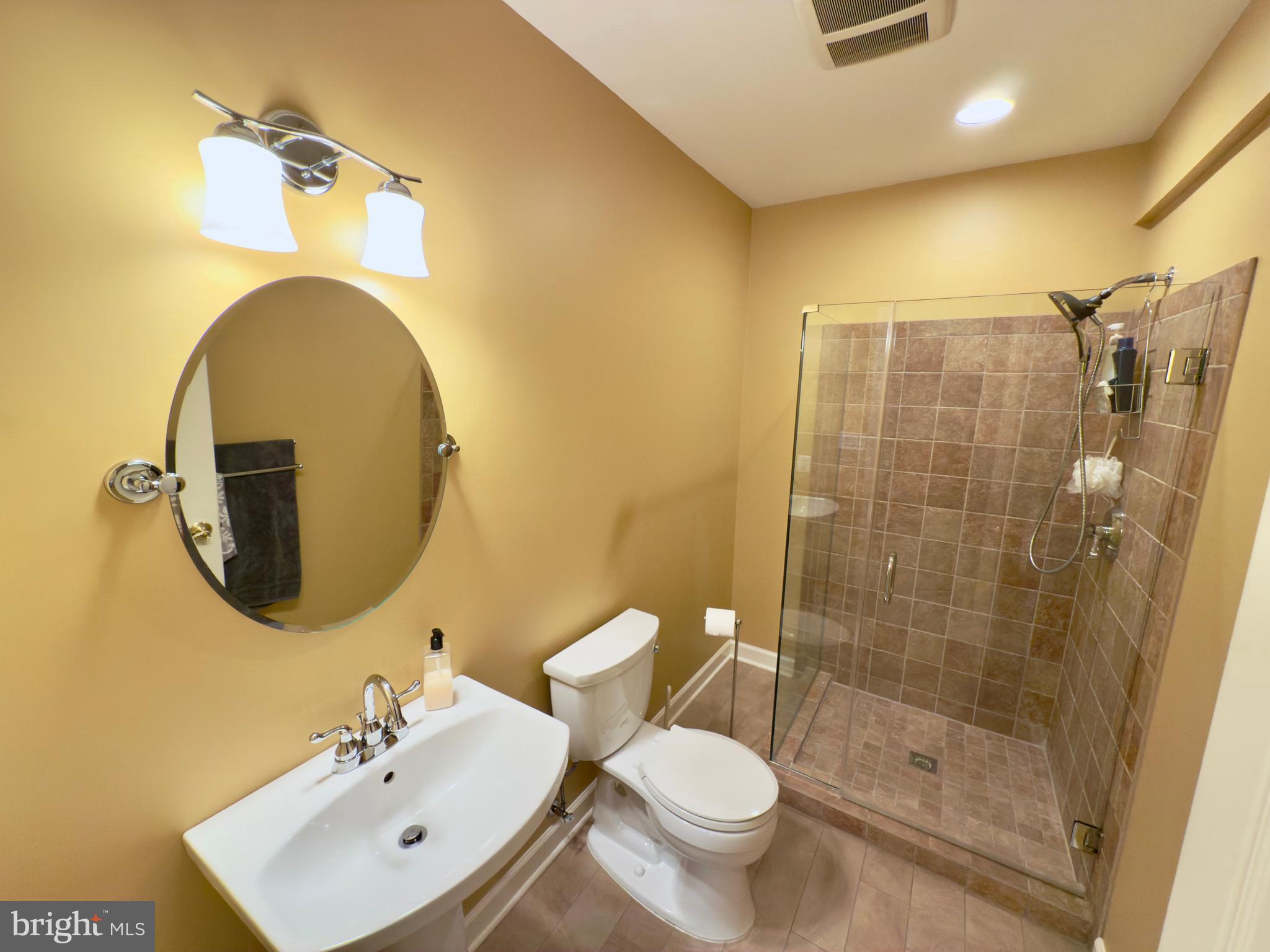 CLARKSVILLE HUNT - Residential