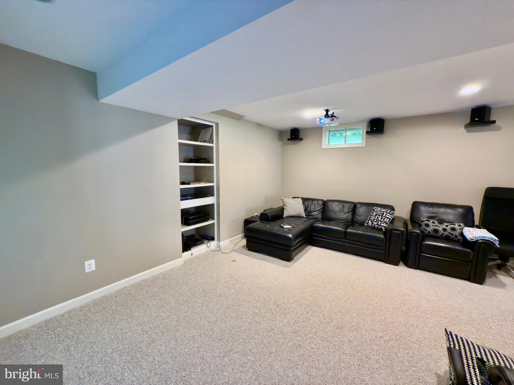 CLARKSVILLE HUNT - Residential