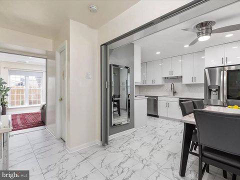 14707 SOUTHWARKE PLACE CENTREVILLE VA 20120