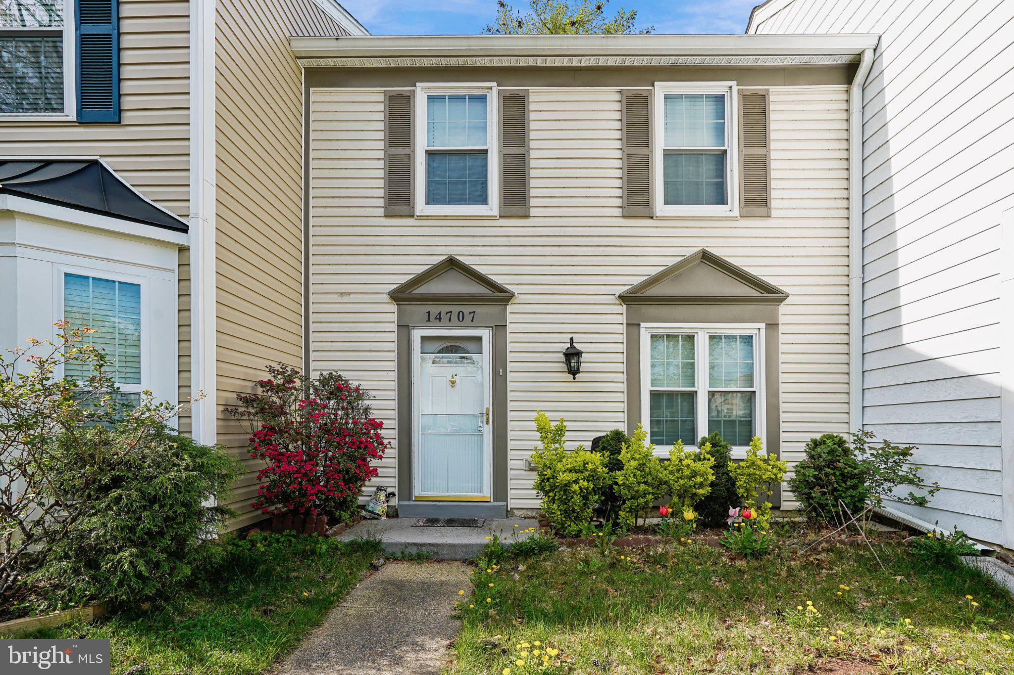 LONDON TOWN WEST - Residential