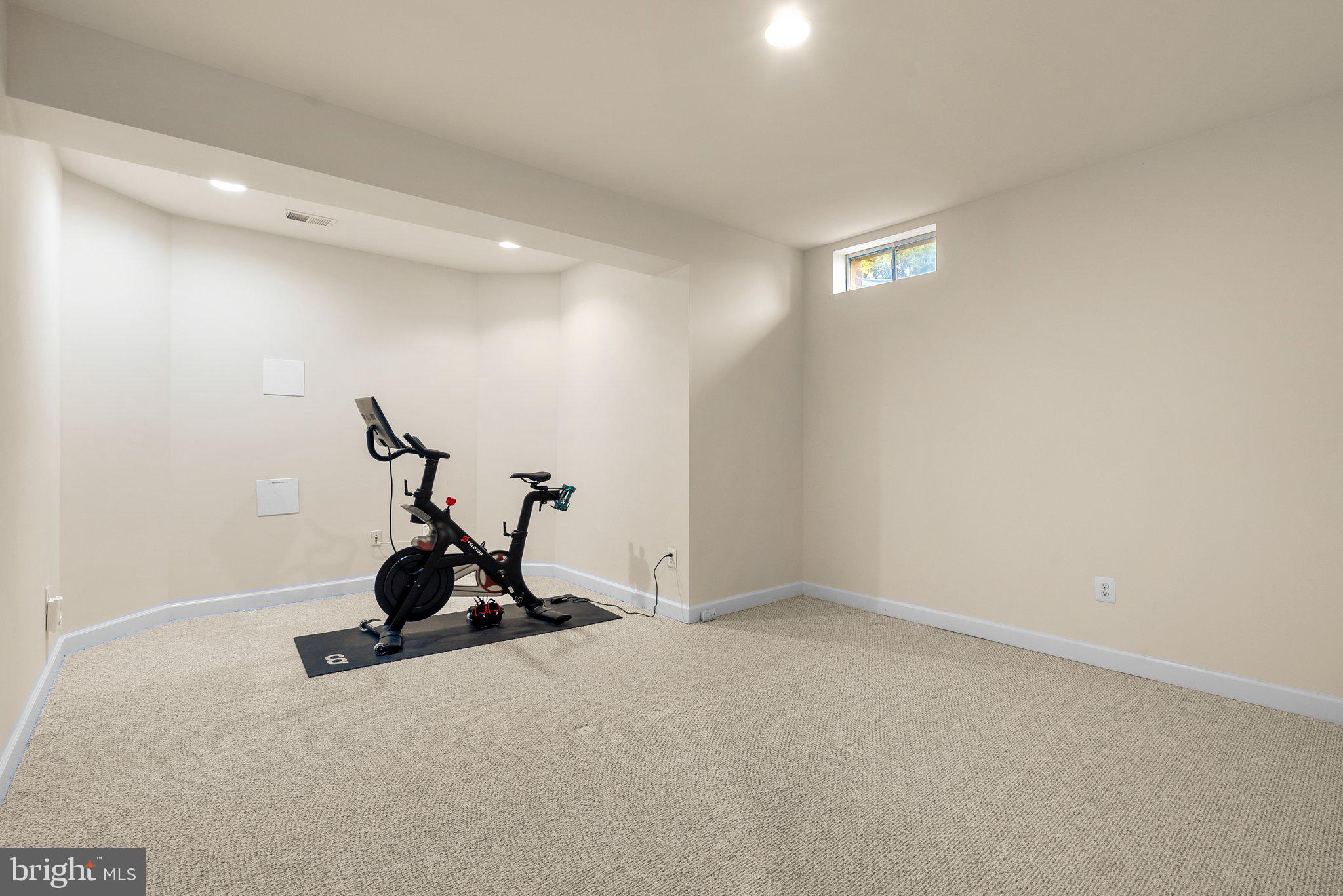 KINGSPORT - Residential